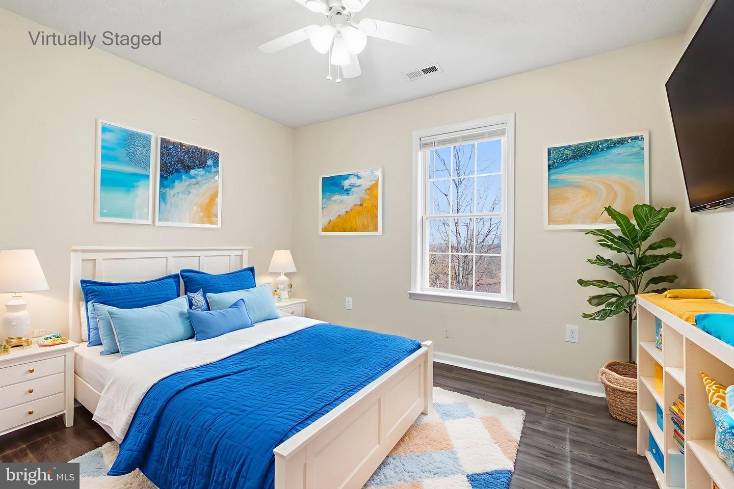 112 WALKER FARM DR, FRONT ROYAL, Virginia 22630, 3 Bedrooms Bedrooms, 10 Rooms Rooms,2 BathroomsBathrooms,Residential,For sale,112 WALKER FARM DR,VAWR2012904 MLS # VAWR2012904