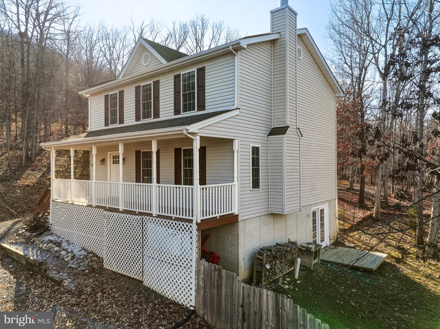 112 WALKER FARM DR, FRONT ROYAL, Virginia 22630, 3 Bedrooms Bedrooms, 10 Rooms Rooms,2 BathroomsBathrooms,Residential,For sale,112 WALKER FARM DR,VAWR2012904 MLS # VAWR2012904