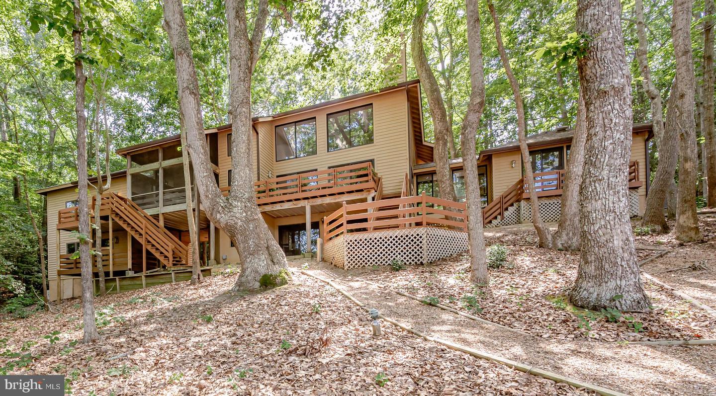 941 WILTON COVES DR, HARTFIELD, Virginia 23071, 7 Bedrooms Bedrooms, 7 Rooms Rooms,5 BathroomsBathrooms,Residential,For sale,941 WILTON COVES DR,VAMX2000272 MLS # VAMX2000272