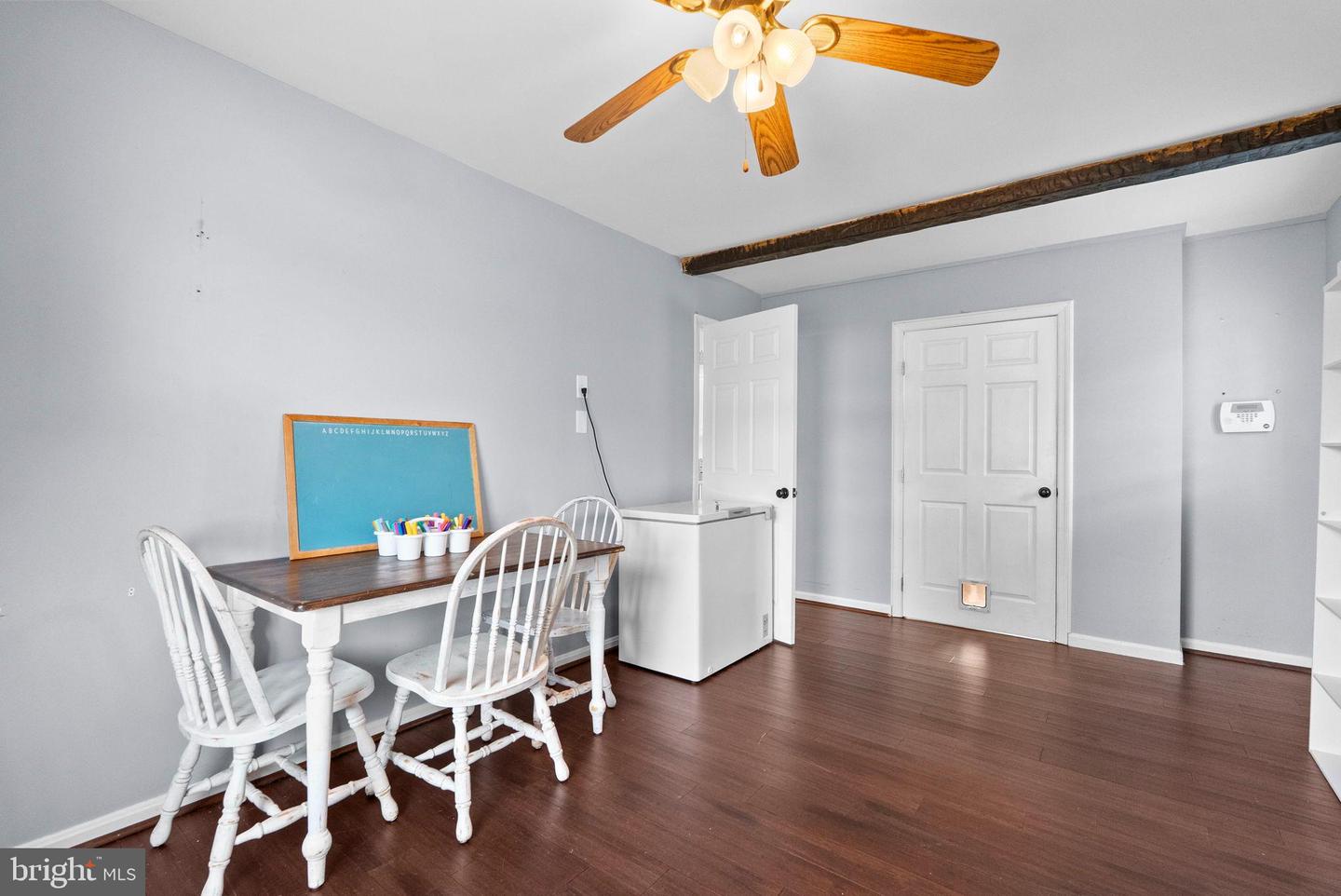 204 REDWOOD, FREDERICKSBURG, Virginia 22408, 3 Bedrooms Bedrooms, 5 Rooms Rooms,2 BathroomsBathrooms,Residential,For sale,204 REDWOOD,VASP2037994 MLS # VASP2037994