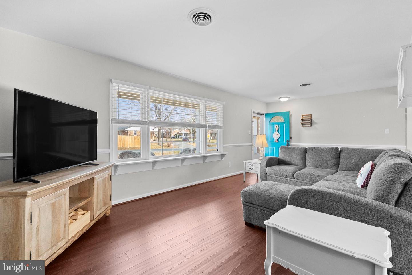 204 REDWOOD, FREDERICKSBURG, Virginia 22408, 3 Bedrooms Bedrooms, 5 Rooms Rooms,2 BathroomsBathrooms,Residential,For sale,204 REDWOOD,VASP2037994 MLS # VASP2037994