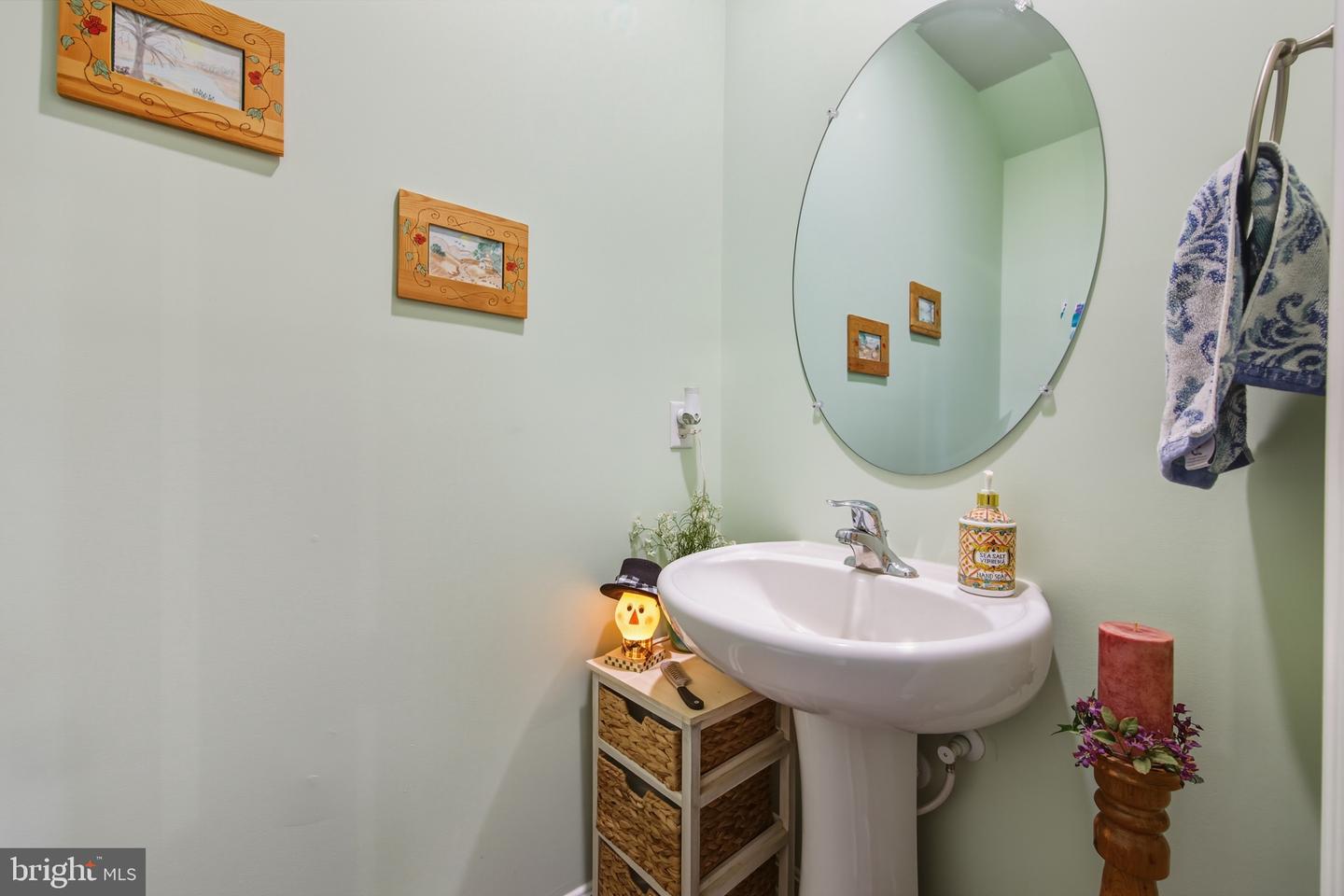 151 COLLEGE DR, LURAY, Virginia 22835, 3 Bedrooms Bedrooms, ,2 BathroomsBathrooms,Residential,For sale,151 COLLEGE DR,VAPA2005706 MLS # VAPA2005706