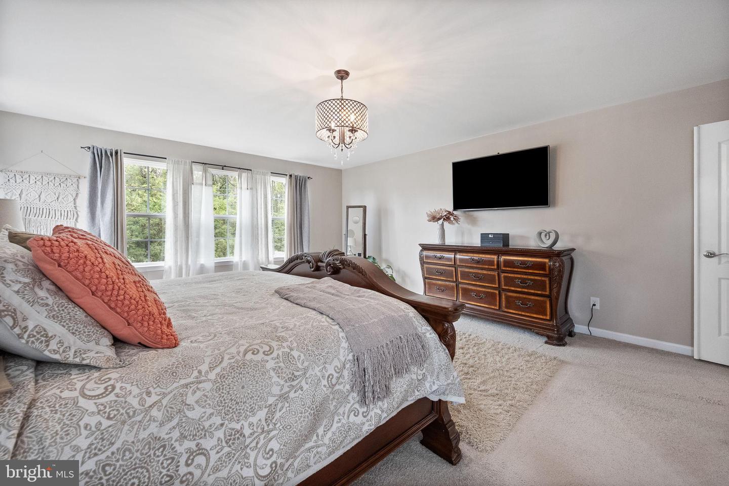 24469 ISLAND POOL CT, ALDIE, Virginia 20105, 5 Bedrooms Bedrooms, 19 Rooms Rooms,3 BathroomsBathrooms,Residential,For sale,24469 ISLAND POOL CT,VALO2111994 MLS # VALO2111994 24469 ISLAND POOL CT, ALDIE, Virginia 20105, 5 Bedrooms Bedrooms, 19 Rooms Rooms,3 BathroomsBathrooms,Residential,For sale,24469 ISLAND POOL CT,VALO2111994 MLS # VALO2111994