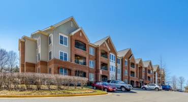 7065 HERITAGE HUNT DR #108, GAINESVILLE, Virginia 20155, 2 Bedrooms Bedrooms, ,2 BathroomsBathrooms,Residential,For sale,7065 HERITAGE HUNT DR #108,VAPW2108662 MLS # VAPW2108662