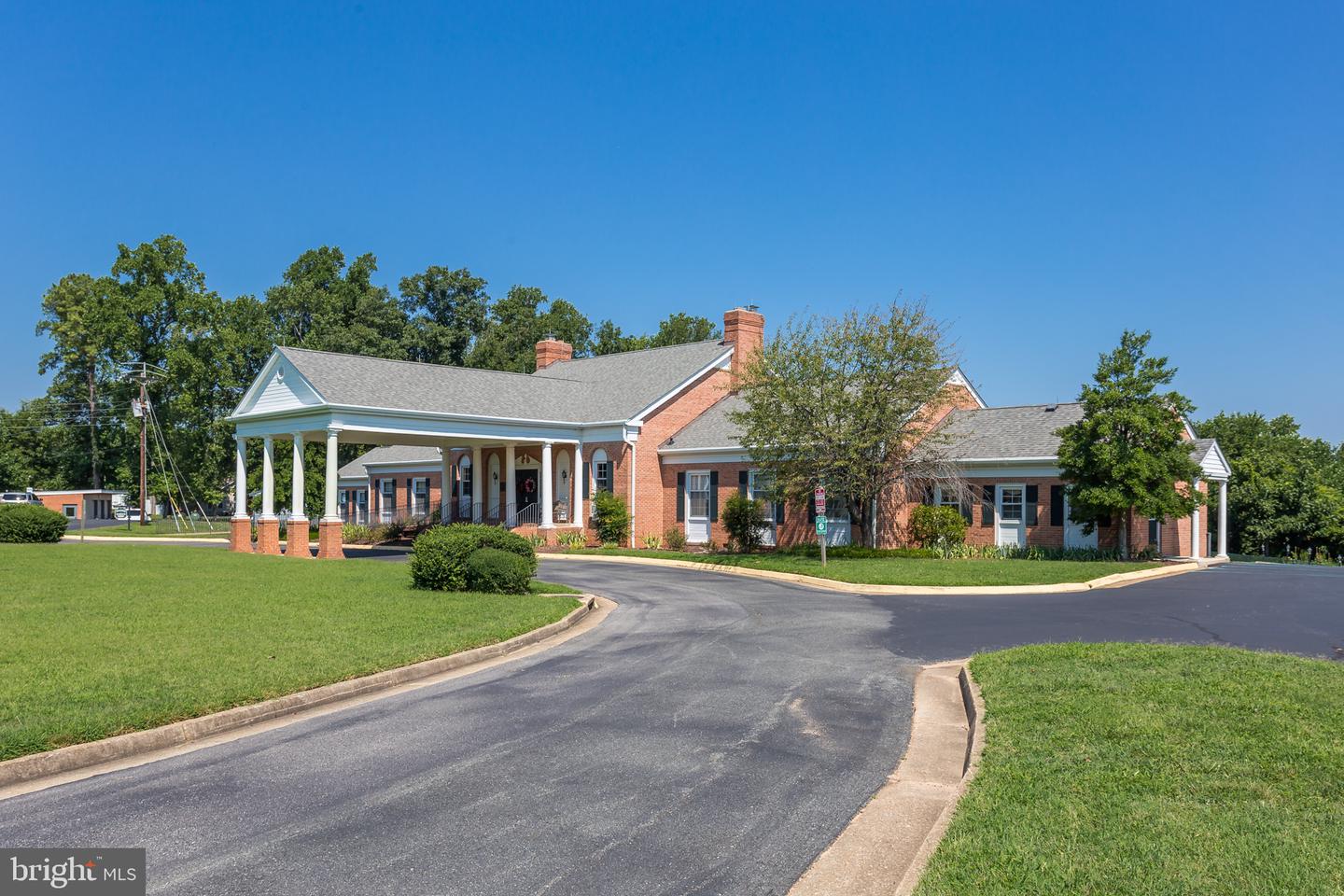45 CLUB CT, MONTROSS, Virginia 22520, 4 Bedrooms Bedrooms, ,3 BathroomsBathrooms,Residential,For sale,45 CLUB CT,VAWE2010220 MLS # VAWE2010220