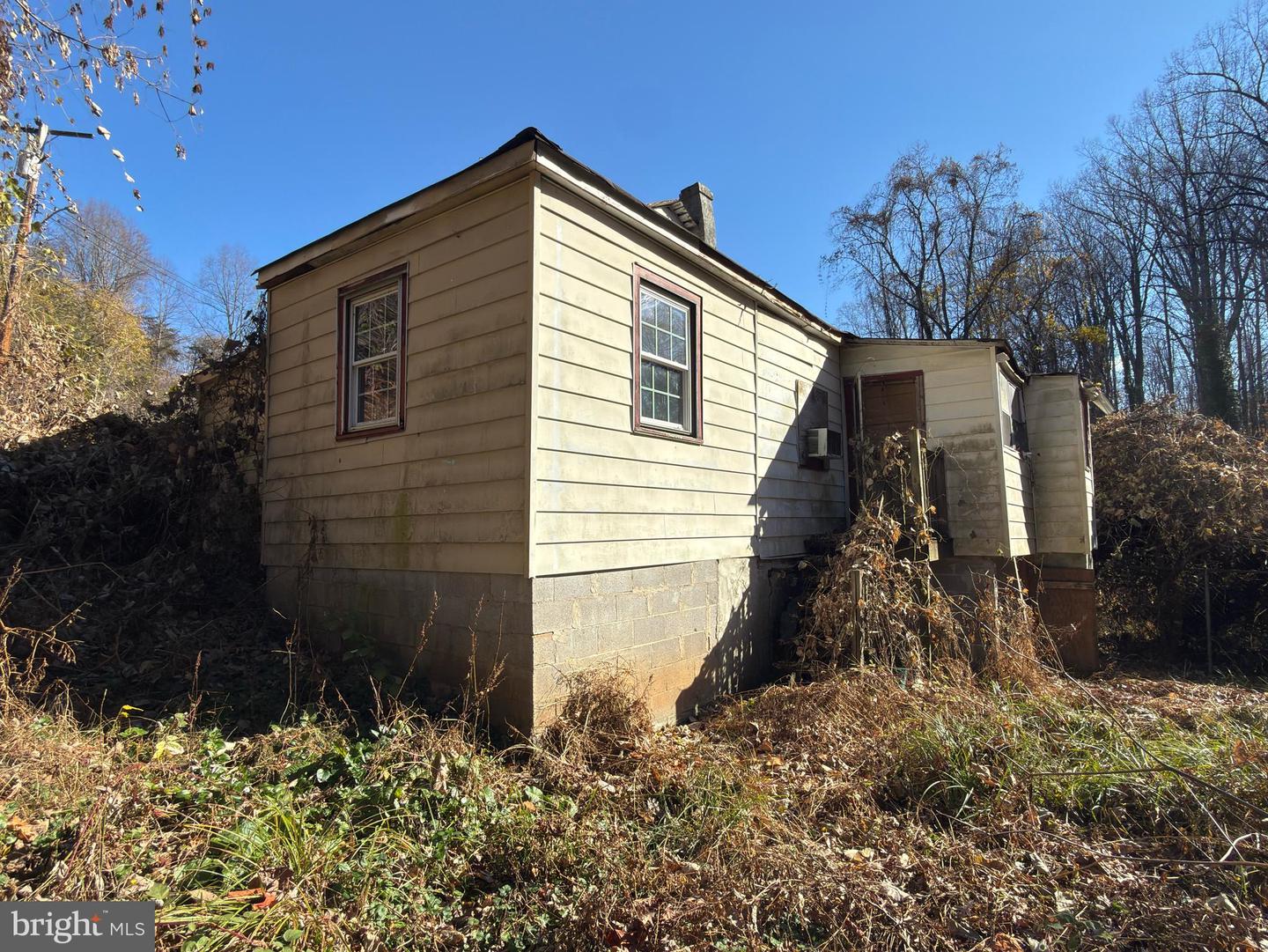 1014 GRIGGS RD, MARTINSVILLE, Virginia 24112, 3 Bedrooms Bedrooms, ,2 BathroomsBathrooms,Residential,For sale,1014 GRIGGS RD,VAHE2000042 MLS # VAHE2000042 1014 GRIGGS RD, MARTINSVILLE, Virginia 24112, 3 Bedrooms Bedrooms, ,2 BathroomsBathrooms,Residential,For sale,1014 GRIGGS RD,VAHE2000042 MLS # VAHE2000042