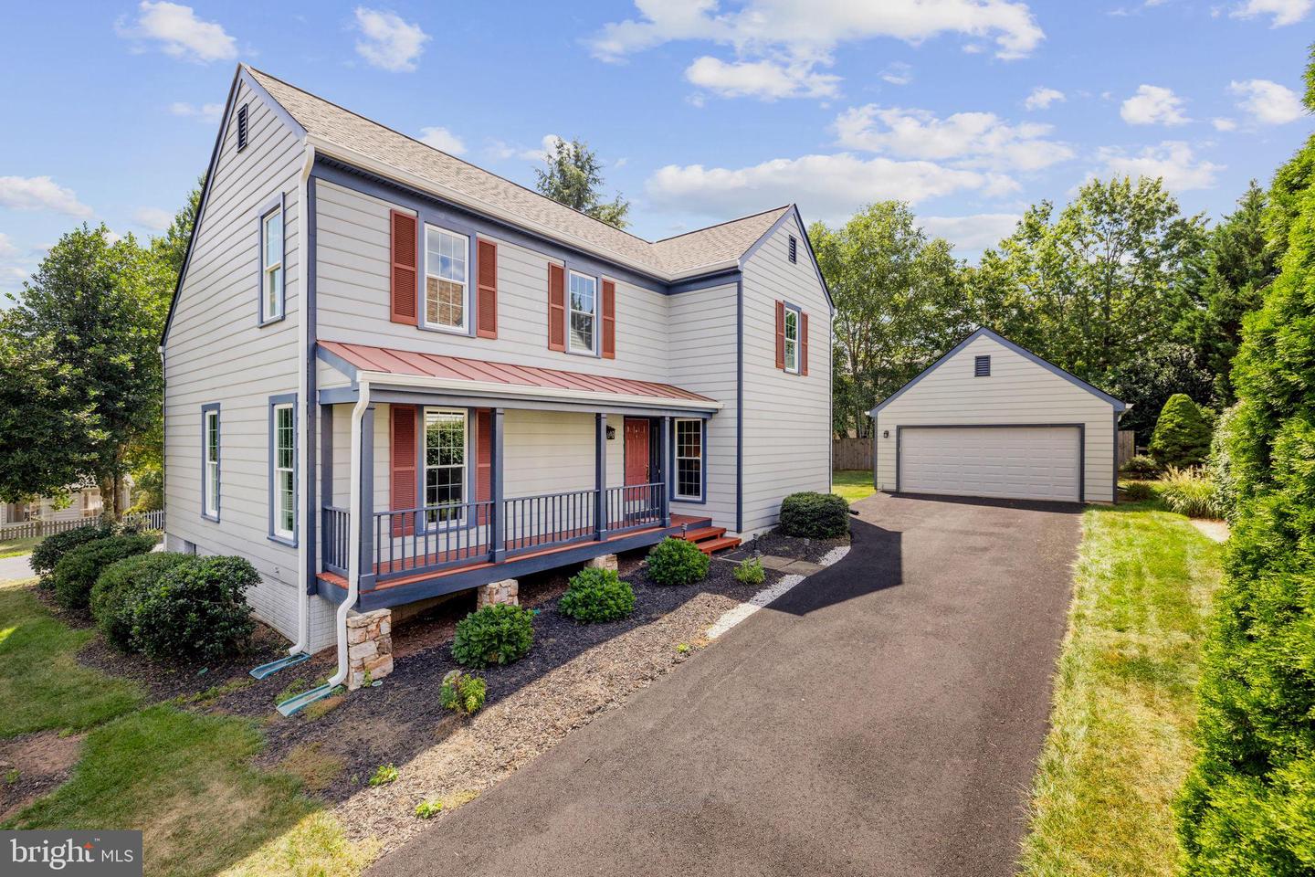 15 LINDEN HILL WAY SW, LEESBURG, Virginia 20175, 3 Bedrooms Bedrooms, ,3 BathroomsBathrooms,Residential,For sale,15 LINDEN HILL WAY SW,VALO2112008 MLS # VALO2112008