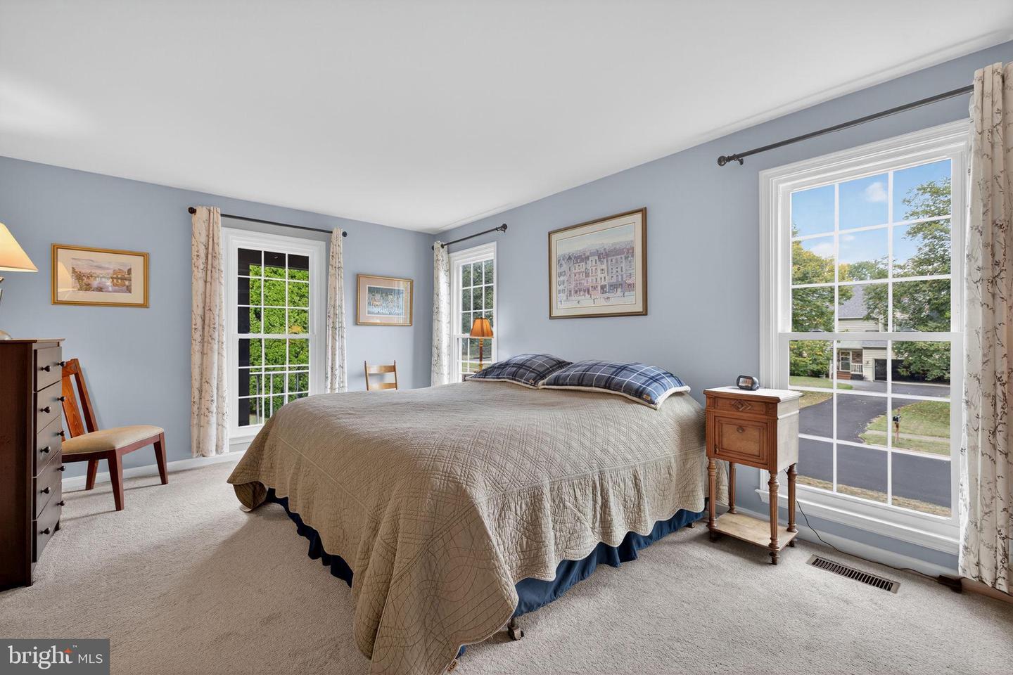 15 LINDEN HILL WAY SW, LEESBURG, Virginia 20175, 3 Bedrooms Bedrooms, ,3 BathroomsBathrooms,Residential,For sale,15 LINDEN HILL WAY SW,VALO2112008 MLS # VALO2112008