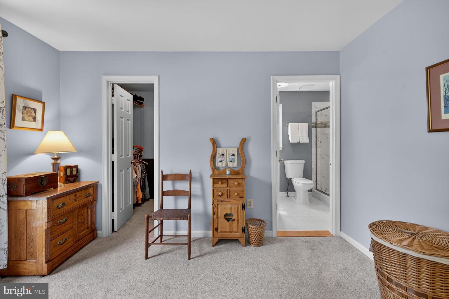 15 LINDEN HILL WAY SW, LEESBURG, Virginia 20175, 3 Bedrooms Bedrooms, ,3 BathroomsBathrooms,Residential,For sale,15 LINDEN HILL WAY SW,VALO2112008 MLS # VALO2112008