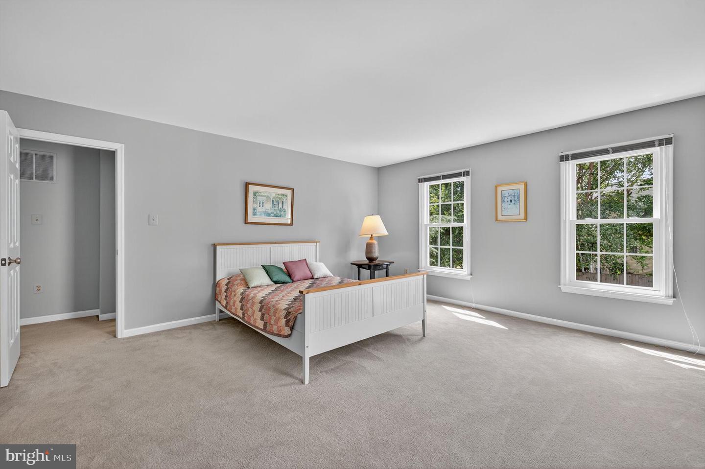 15 LINDEN HILL WAY SW, LEESBURG, Virginia 20175, 3 Bedrooms Bedrooms, ,3 BathroomsBathrooms,Residential,For sale,15 LINDEN HILL WAY SW,VALO2112008 MLS # VALO2112008