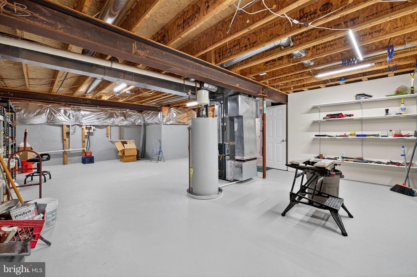 15 LINDEN HILL WAY SW, LEESBURG, Virginia 20175, 3 Bedrooms Bedrooms, ,3 BathroomsBathrooms,Residential,For sale,15 LINDEN HILL WAY SW,VALO2112008 MLS # VALO2112008