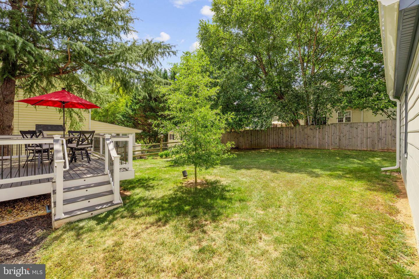 15 LINDEN HILL WAY SW, LEESBURG, Virginia 20175, 3 Bedrooms Bedrooms, ,3 BathroomsBathrooms,Residential,For sale,15 LINDEN HILL WAY SW,VALO2112008 MLS # VALO2112008