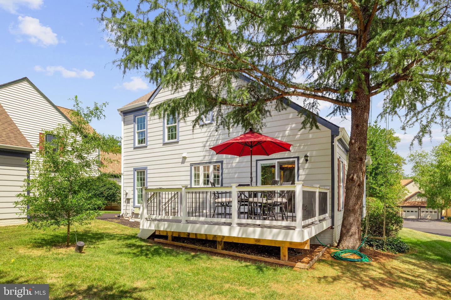 15 LINDEN HILL WAY SW, LEESBURG, Virginia 20175, 3 Bedrooms Bedrooms, ,3 BathroomsBathrooms,Residential,For sale,15 LINDEN HILL WAY SW,VALO2112008 MLS # VALO2112008