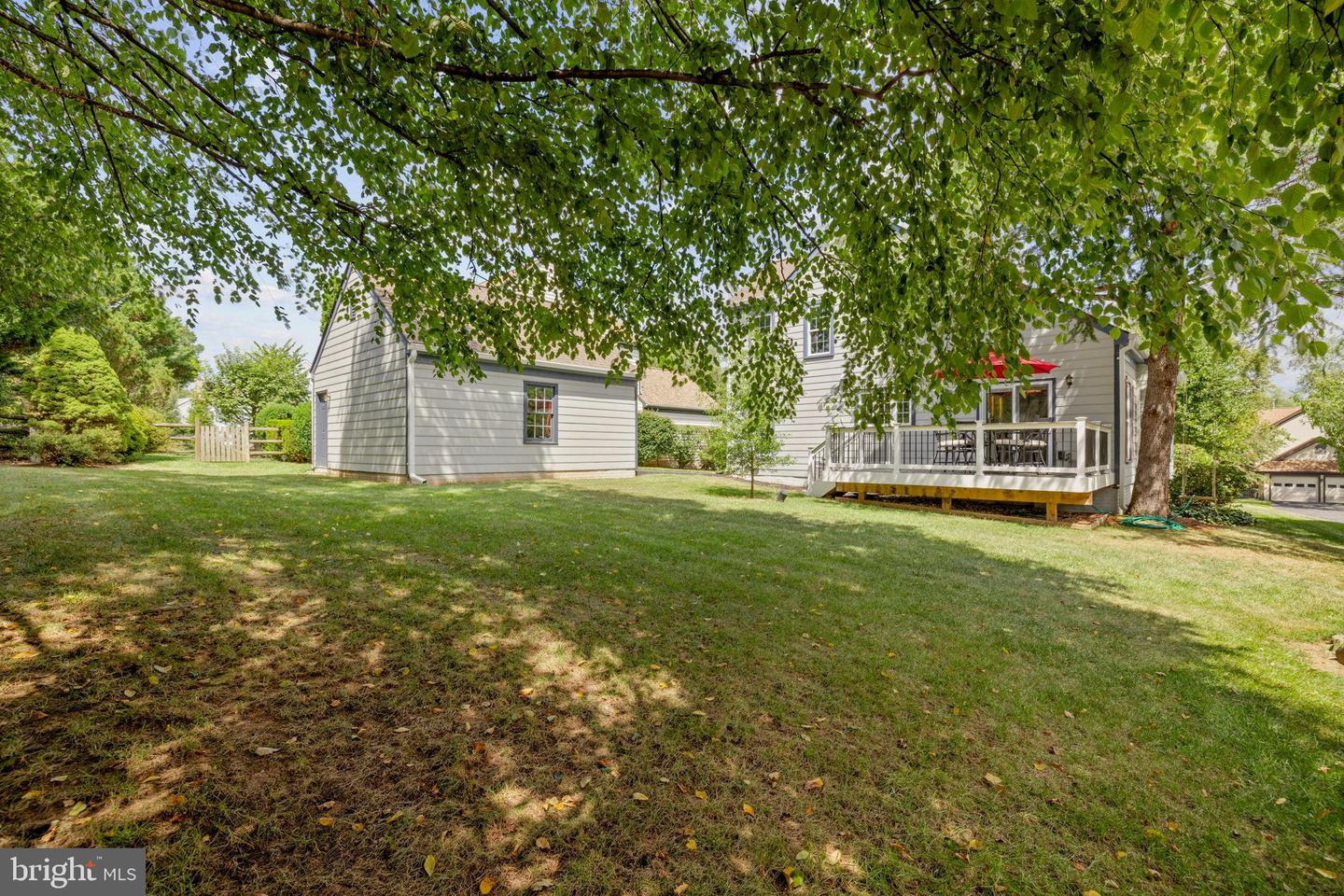 15 LINDEN HILL WAY SW, LEESBURG, Virginia 20175, 3 Bedrooms Bedrooms, ,3 BathroomsBathrooms,Residential,For sale,15 LINDEN HILL WAY SW,VALO2112008 MLS # VALO2112008