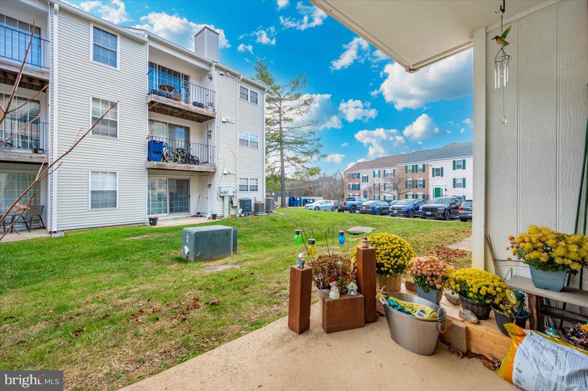 117 FORT EVANS RD SE #A, LEESBURG, Virginia 20175, 2 Bedrooms Bedrooms, ,2 BathroomsBathrooms,Residential,For sale,117 FORT EVANS RD SE #A,VALO2112010 MLS # VALO2112010