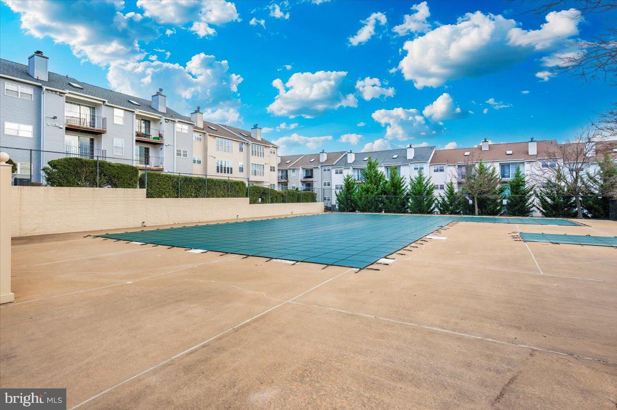 117 FORT EVANS RD SE #A, LEESBURG, Virginia 20175, 2 Bedrooms Bedrooms, ,2 BathroomsBathrooms,Residential,For sale,117 FORT EVANS RD SE #A,VALO2112010 MLS # VALO2112010