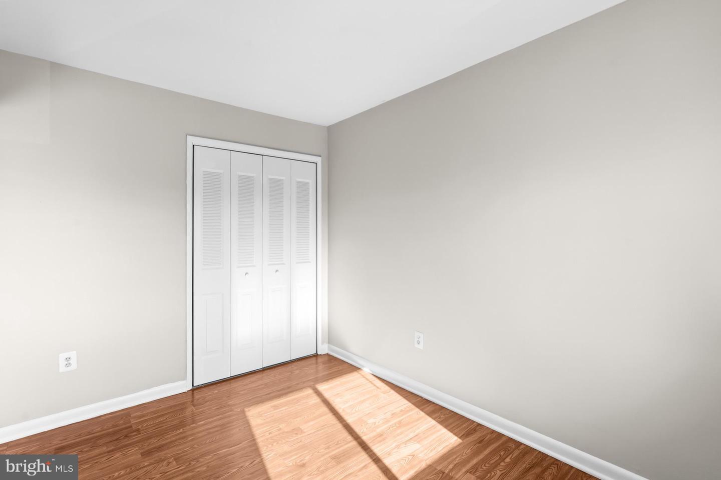 7616 SAVANNAH ST #16/201, FALLS CHURCH, Virginia 22043, 3 Bedrooms Bedrooms, 4 Rooms Rooms,1 BathroomBathrooms,Residential,For sale,7616 SAVANNAH ST #16/201,VAFX2281518 MLS # VAFX2281518