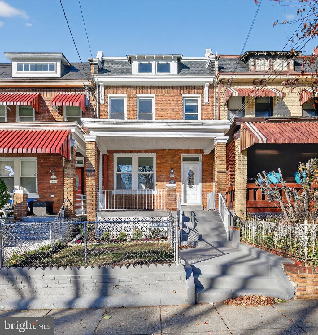 909 DECATUR ST NW, WASHINGTON, District Of Columbia 20011, 3 Bedrooms Bedrooms, ,1 BathroomBathrooms,Residential,For sale,909 DECATUR ST NW,DCDC2233920 MLS # DCDC2233920