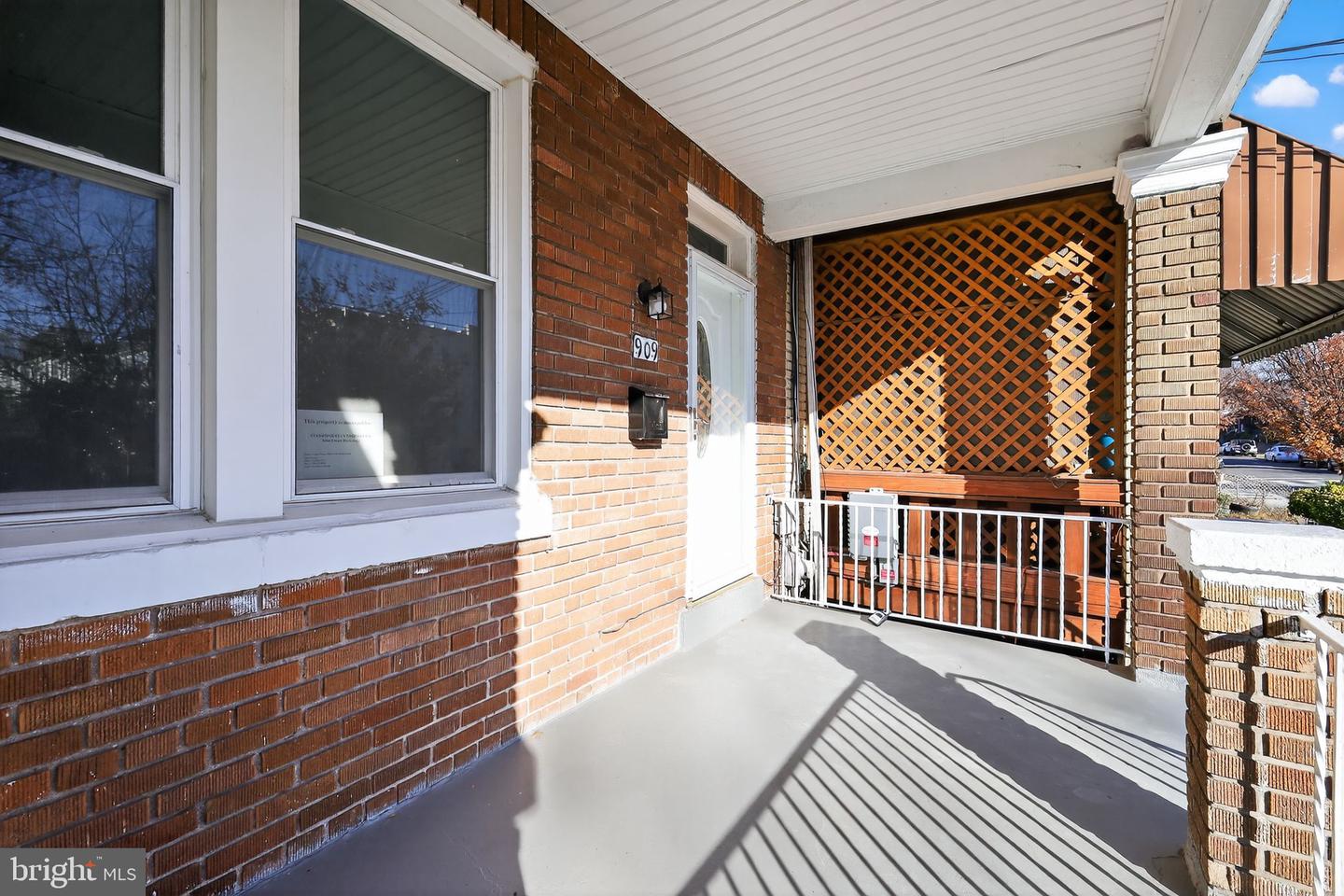 909 DECATUR ST NW, WASHINGTON, District Of Columbia 20011, 3 Bedrooms Bedrooms, ,1 BathroomBathrooms,Residential,For sale,909 DECATUR ST NW,DCDC2233920 MLS # DCDC2233920