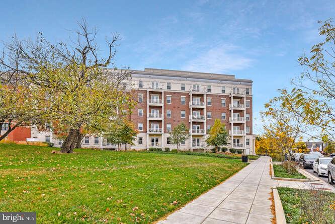 6803 CAMERON DR NW #314, WASHINGTON, District Of Columbia 20012, 4 Bedrooms Bedrooms, ,1 BathroomBathrooms,Residential,For sale,6803 CAMERON DR NW #314,DCDC2233922 MLS # DCDC2233922