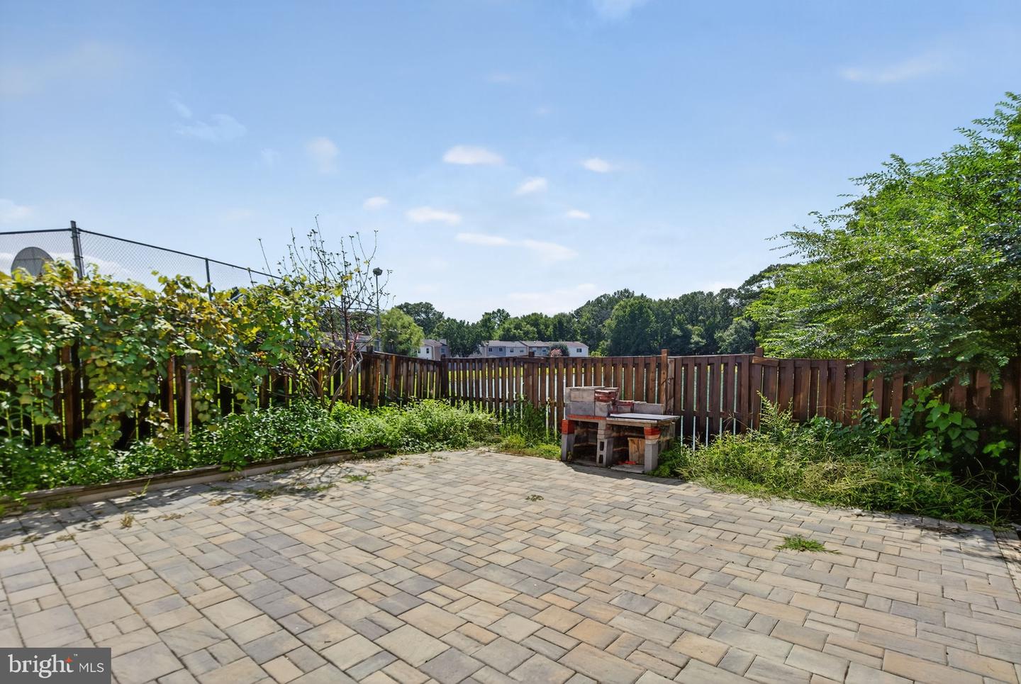 8336 CLAREMONT WOODS DR, ALEXANDRIA, Virginia 22309, 4 Bedrooms Bedrooms, ,2 BathroomsBathrooms,Residential,For sale,8336 CLAREMONT WOODS DR,VAFX2281534 MLS # VAFX2281534