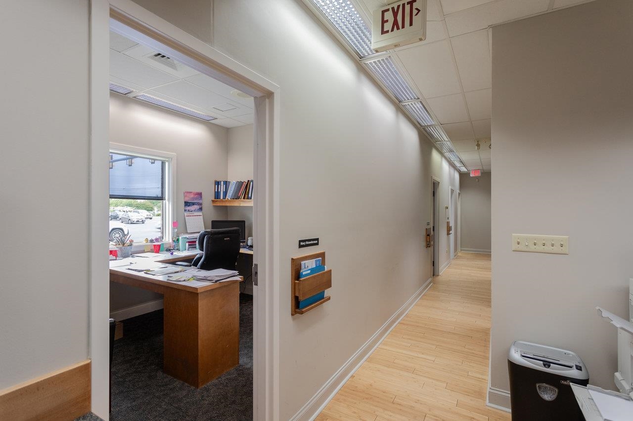 530 NEFF AVE, HARRISONBURG, Virginia 22801, ,Commercial,530 NEFF AVE,665386 MLS # 665386 530 NEFF AVE, HARRISONBURG, Virginia 22801, ,Commercial,530 NEFF AVE,665386 MLS # 665386