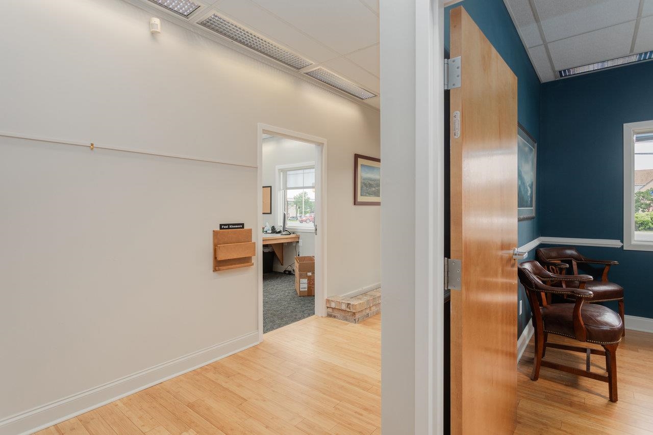 530 NEFF AVE, HARRISONBURG, Virginia 22801, ,Commercial,530 NEFF AVE,665386 MLS # 665386 530 NEFF AVE, HARRISONBURG, Virginia 22801, ,Commercial,530 NEFF AVE,665386 MLS # 665386