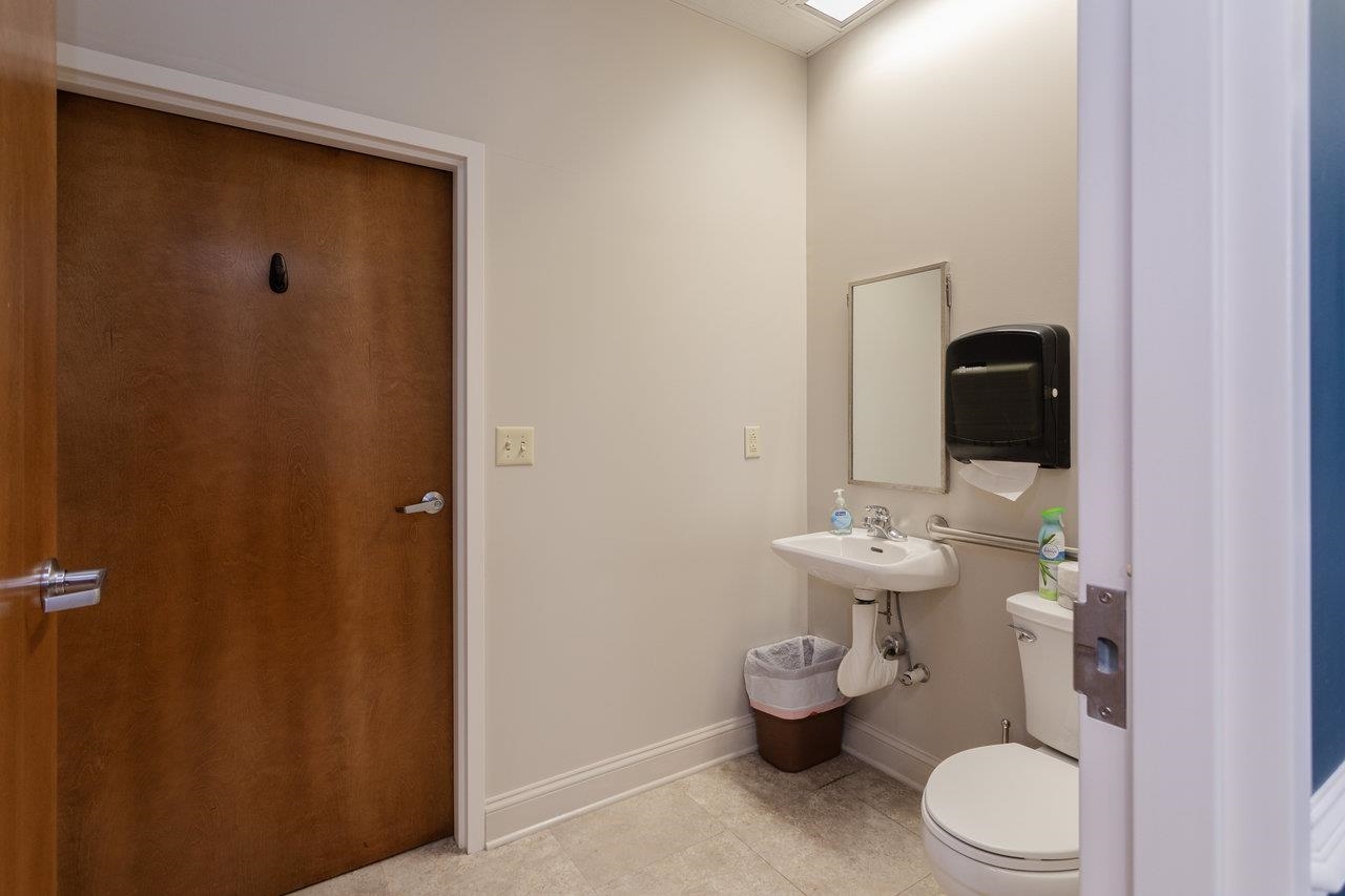 530 NEFF AVE, HARRISONBURG, Virginia 22801, ,Commercial,530 NEFF AVE,665386 MLS # 665386 530 NEFF AVE, HARRISONBURG, Virginia 22801, ,Commercial,530 NEFF AVE,665386 MLS # 665386