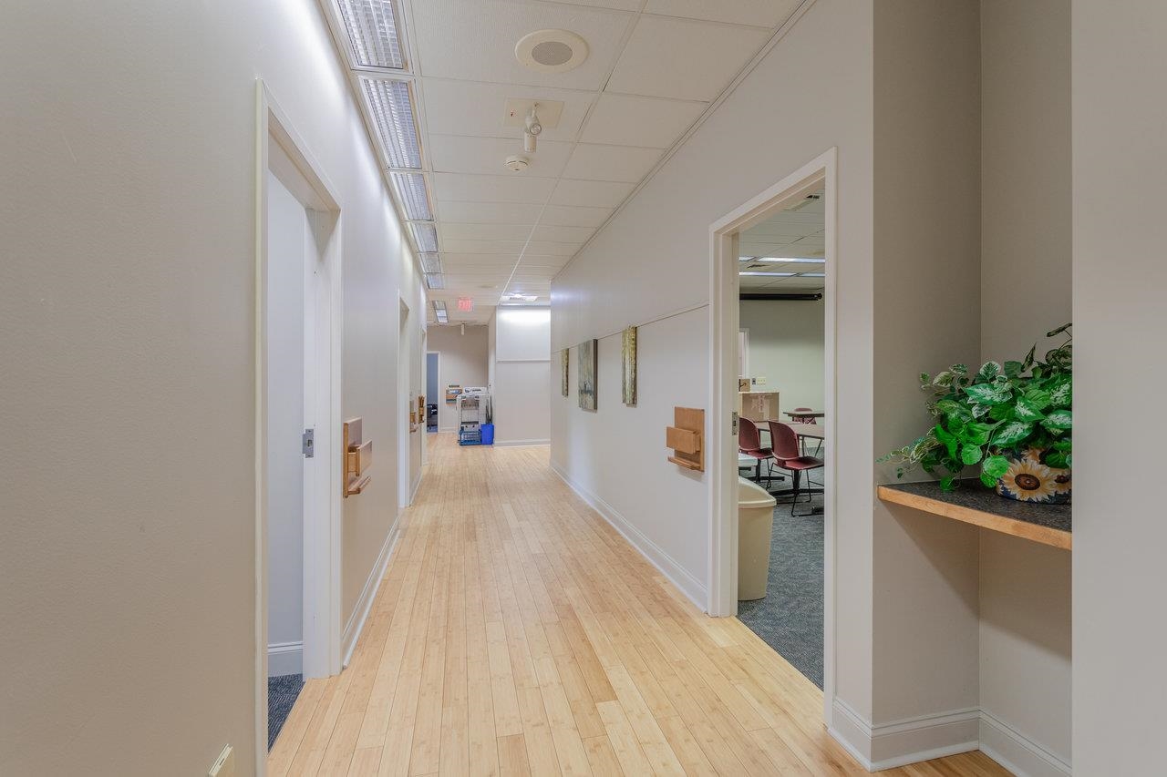 530 NEFF AVE, HARRISONBURG, Virginia 22801, ,Commercial,530 NEFF AVE,665386 MLS # 665386 530 NEFF AVE, HARRISONBURG, Virginia 22801, ,Commercial,530 NEFF AVE,665386 MLS # 665386