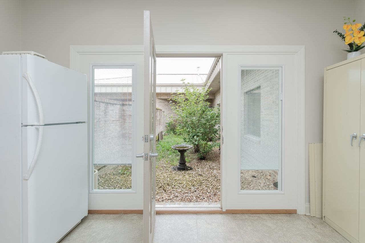 530 NEFF AVE, HARRISONBURG, Virginia 22801, ,Commercial,530 NEFF AVE,665386 MLS # 665386 530 NEFF AVE, HARRISONBURG, Virginia 22801, ,Commercial,530 NEFF AVE,665386 MLS # 665386