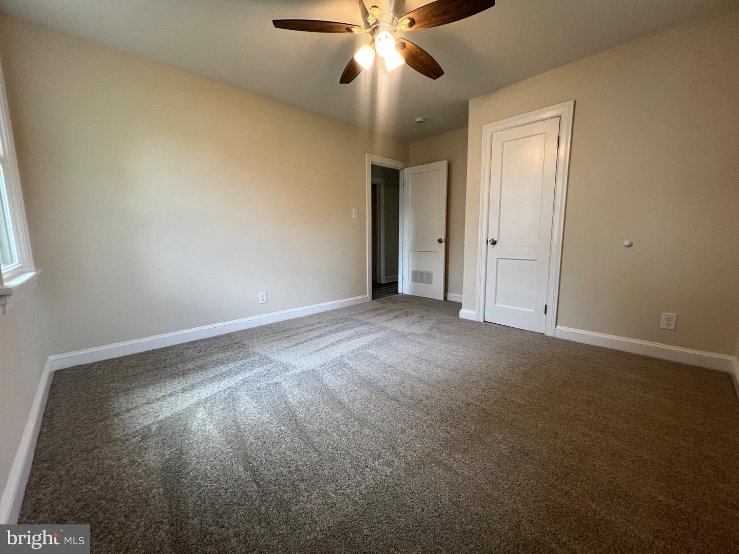 222 MIMOSA AVE, COLONIAL BEACH, Virginia 22443, 3 Bedrooms Bedrooms, 7 Rooms Rooms,1 BathroomBathrooms,Residential,For sale,222 MIMOSA AVE,VAWE2008502 MLS # VAWE2008502