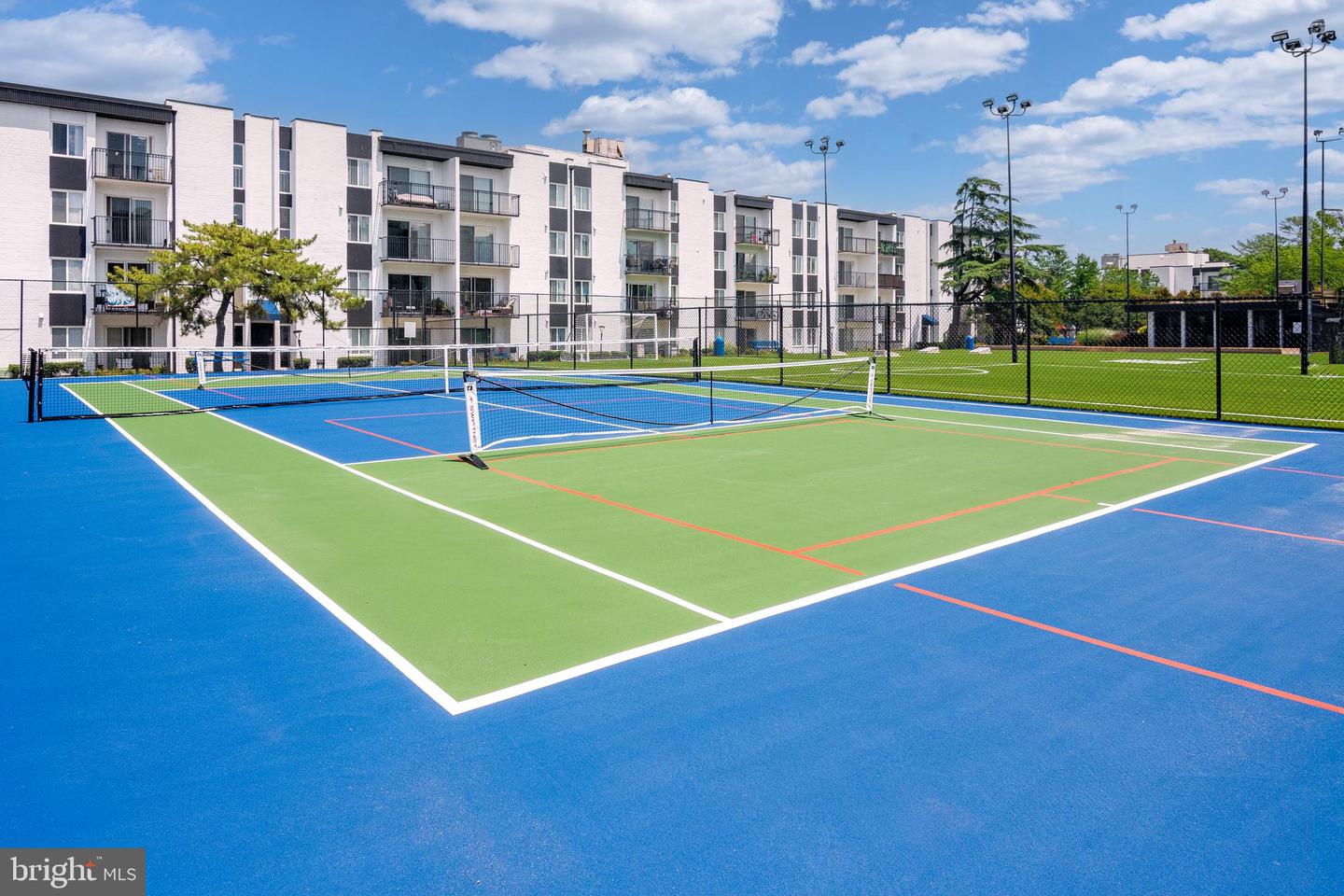 75 S REYNOLDS ST #101, ALEXANDRIA, Virginia 22304, 2 Bedrooms Bedrooms, ,2 BathroomsBathrooms,Residential,For sale,75 S REYNOLDS ST #101,VAAX2046886 MLS # VAAX2046886