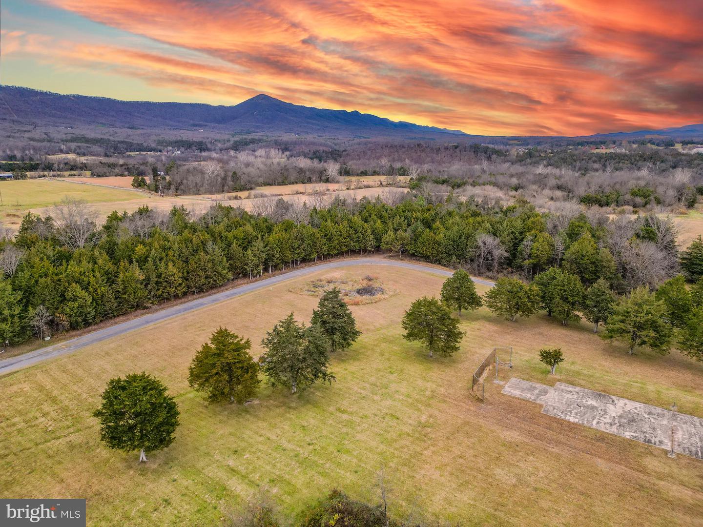 TBD RIVERBEND DR, LURAY, Virginia 22835, ,Land,For sale,TBD RIVERBEND DR,VAPA2005646 MLS # VAPA2005646