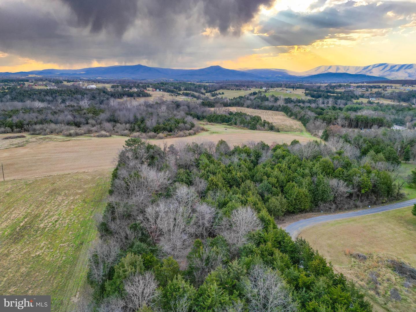 TBD RIVERBEND DR, LURAY, Virginia 22835, ,Land,For sale,TBD RIVERBEND DR,VAPA2005646 MLS # VAPA2005646