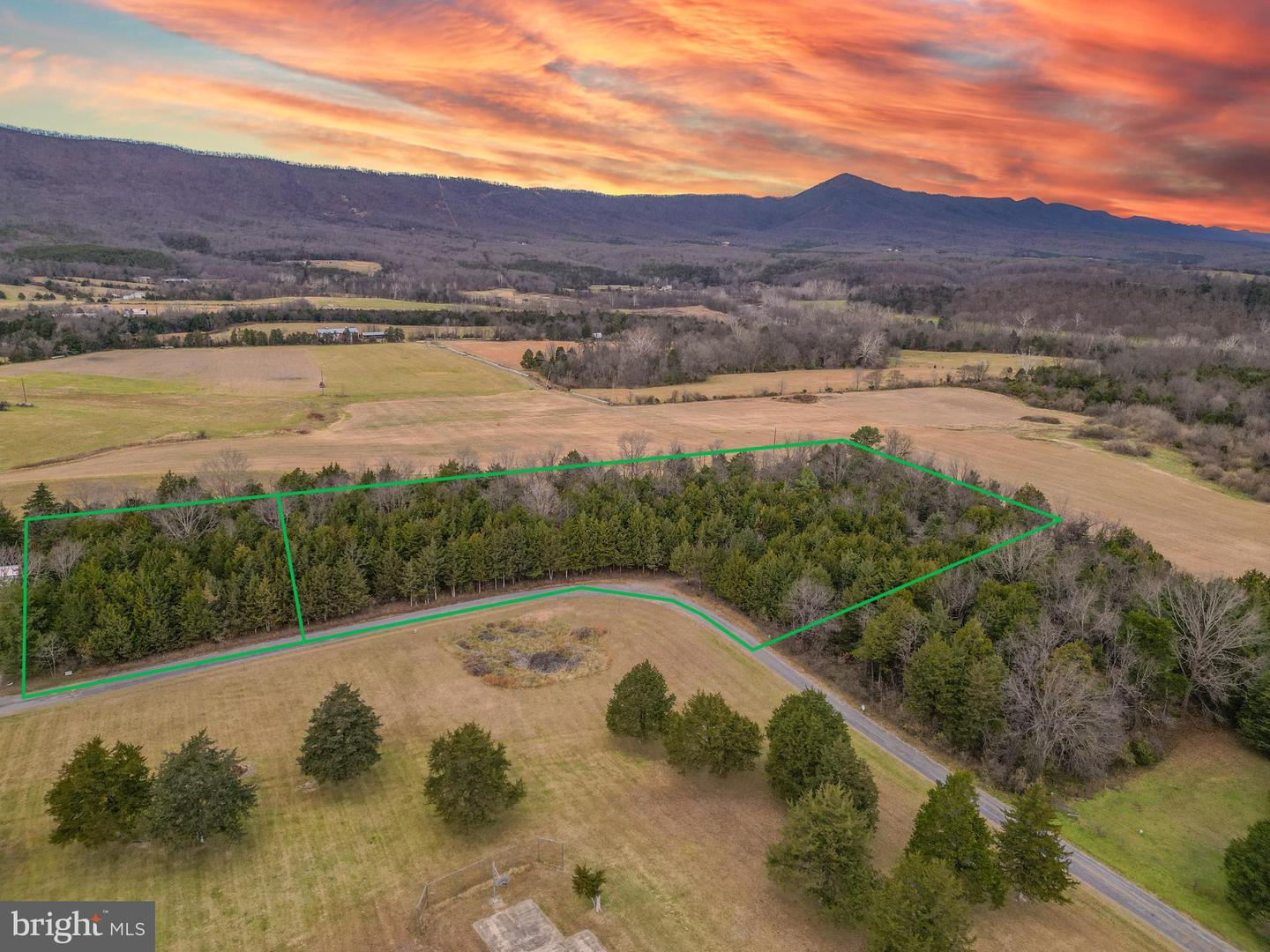 TBD RIVERBEND DR, LURAY, Virginia 22835, ,Land,For sale,TBD RIVERBEND DR,VAPA2005646 MLS # VAPA2005646