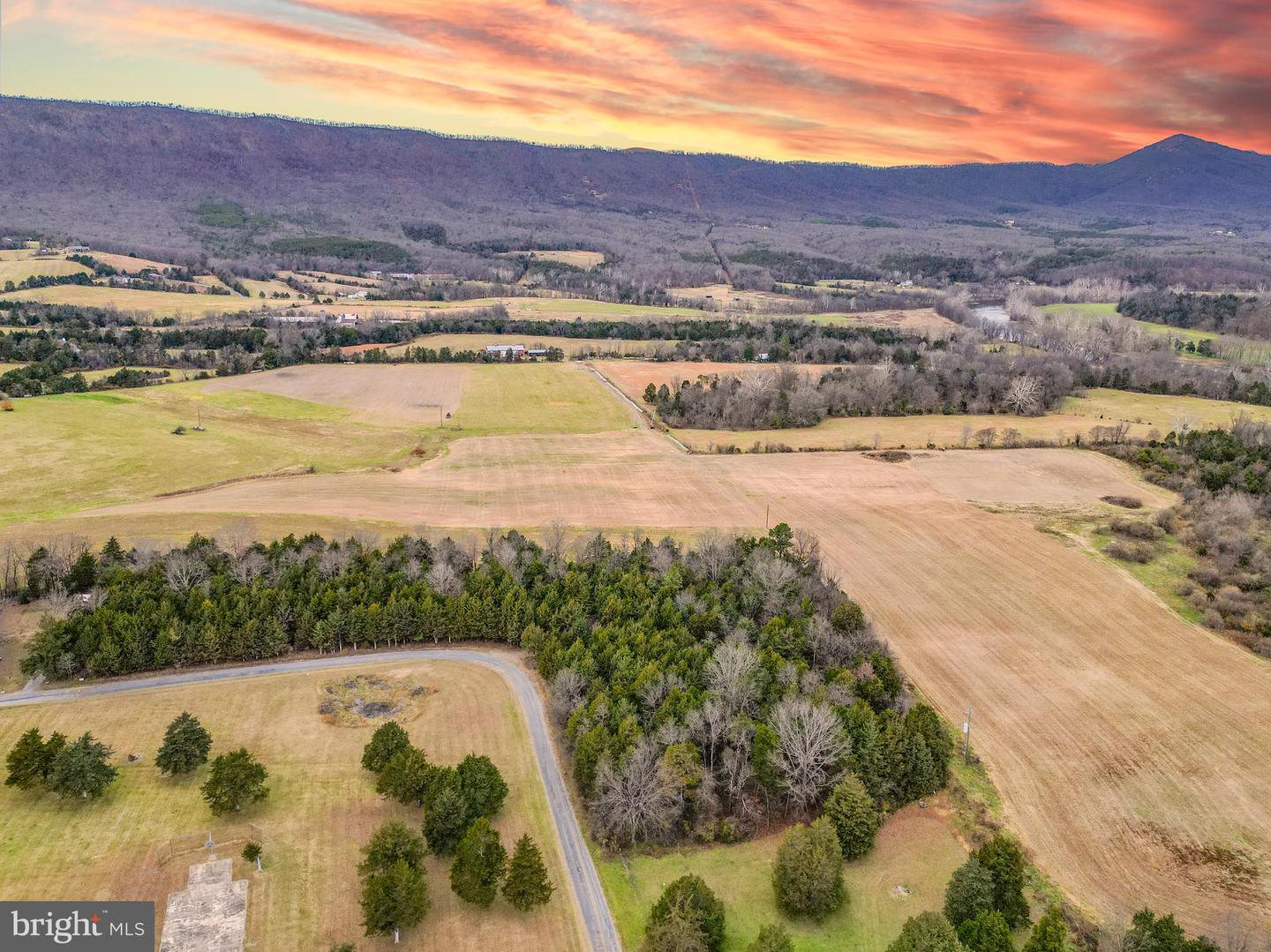 TBD RIVERBEND DR, LURAY, Virginia 22835, ,Land,For sale,TBD RIVERBEND DR,VAPA2005646 MLS # VAPA2005646