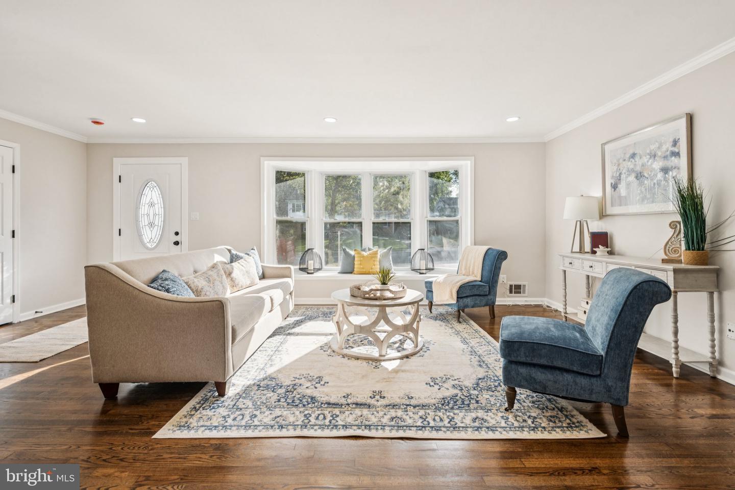 3506 QUEEN ANNE DR, FAIRFAX, Virginia 22030, 5 Bedrooms Bedrooms, ,3 BathroomsBathrooms,Residential,For sale,3506 QUEEN ANNE DR,VAFC2006750 MLS # VAFC2006750