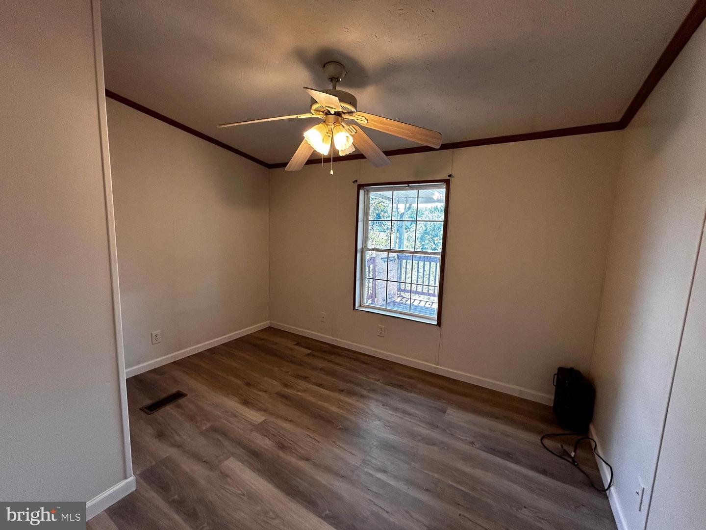 102 CONRAD CT, WINCHESTER, Virginia 22603, 3 Bedrooms Bedrooms, ,2 BathroomsBathrooms,Residential,For sale,102 CONRAD CT,VAFV2036522 MLS # VAFV2036522