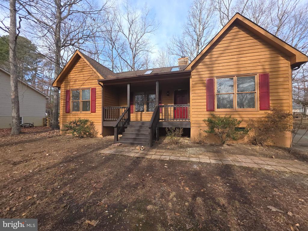 142 JEFFERSON DR, PALMYRA, Virginia 22963, 3 Bedrooms Bedrooms, ,2 BathroomsBathrooms,Residential,142 JEFFERSON DR,VAFN2000562 MLS # VAFN2000562