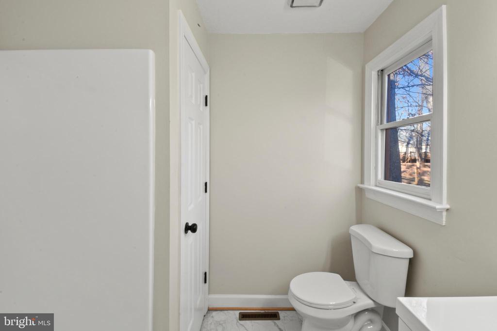 142 JEFFERSON DR, PALMYRA, Virginia 22963, 3 Bedrooms Bedrooms, ,2 BathroomsBathrooms,Residential,142 JEFFERSON DR,VAFN2000562 MLS # VAFN2000562