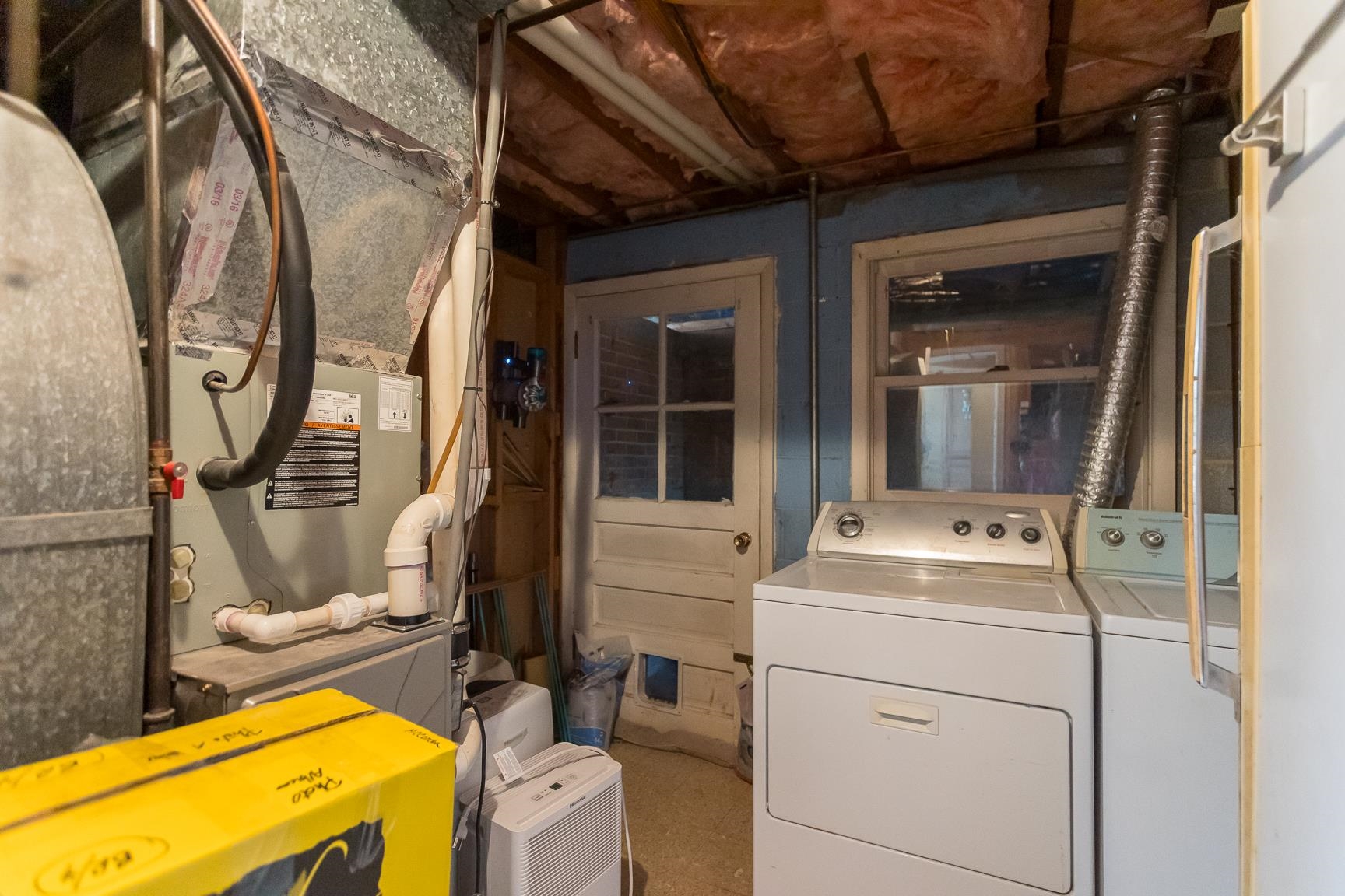 909 CRESTWOOD DR, STAUNTON, Virginia 24401, 3 Bedrooms Bedrooms, ,2 BathroomsBathrooms,Residential,909 CRESTWOOD DR,671636 MLS # 671636 909 CRESTWOOD DR, STAUNTON, Virginia 24401, 3 Bedrooms Bedrooms, ,2 BathroomsBathrooms,Residential,909 CRESTWOOD DR,671636 MLS # 671636