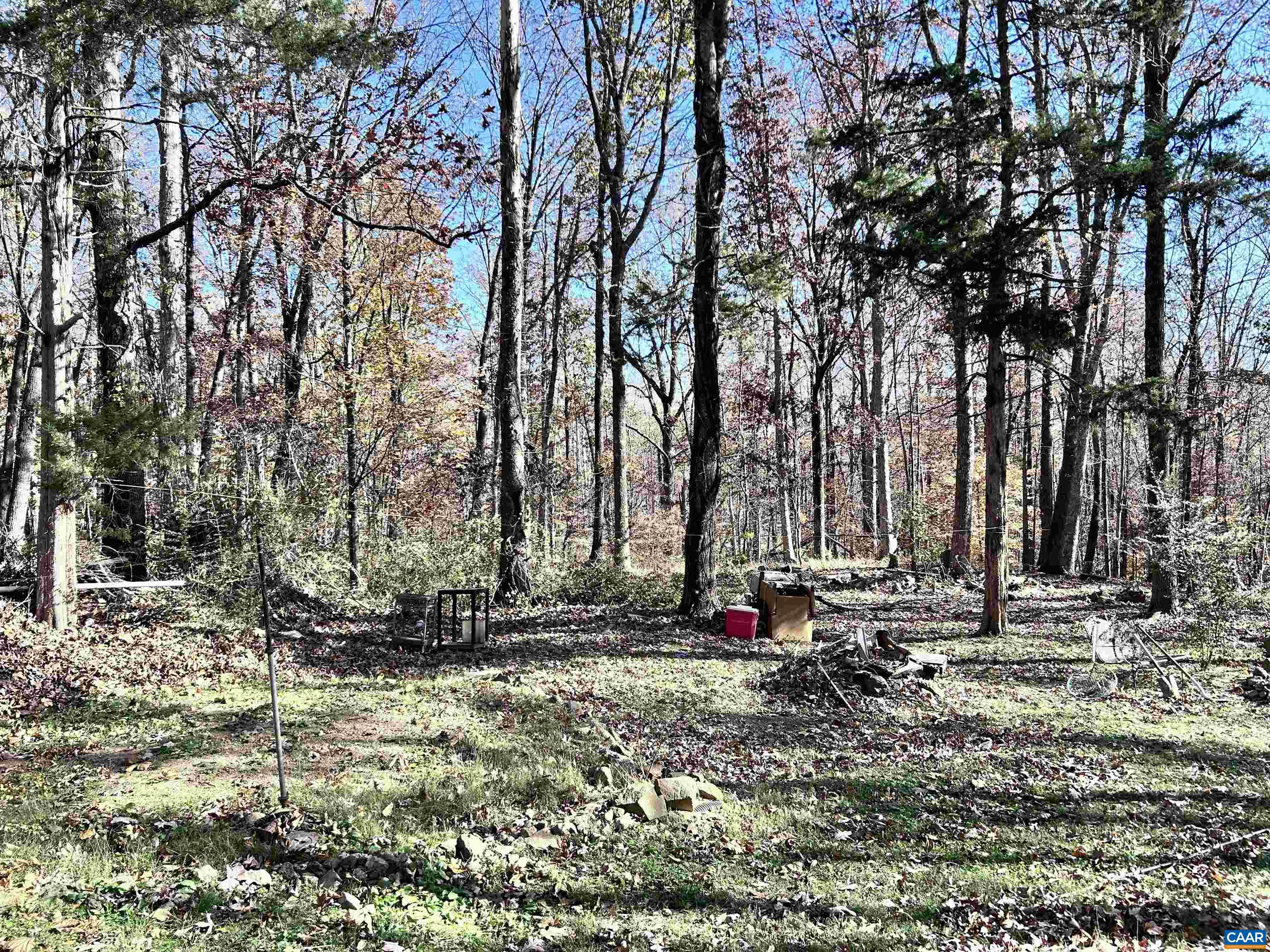 2003 SWEET HOLLOW LN, CHARLOTTESVILLE, Virginia 22903, 3 Bedrooms Bedrooms, ,1 BathroomBathrooms,Residential,2003 SWEET HOLLOW LN,671638 MLS # 671638