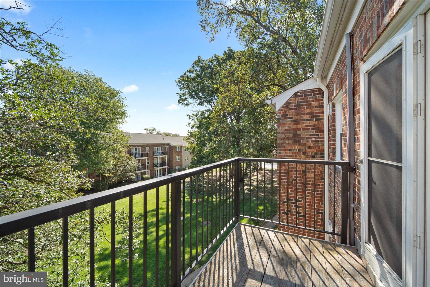 9491 FAIRFAX BLVD #303, FAIRFAX, Virginia 22031, 1 Bedroom Bedrooms, 2 Rooms Rooms,1 BathroomBathrooms,Residential,For sale,9491 FAIRFAX BLVD #303,VAFC2007150 MLS # VAFC2007150