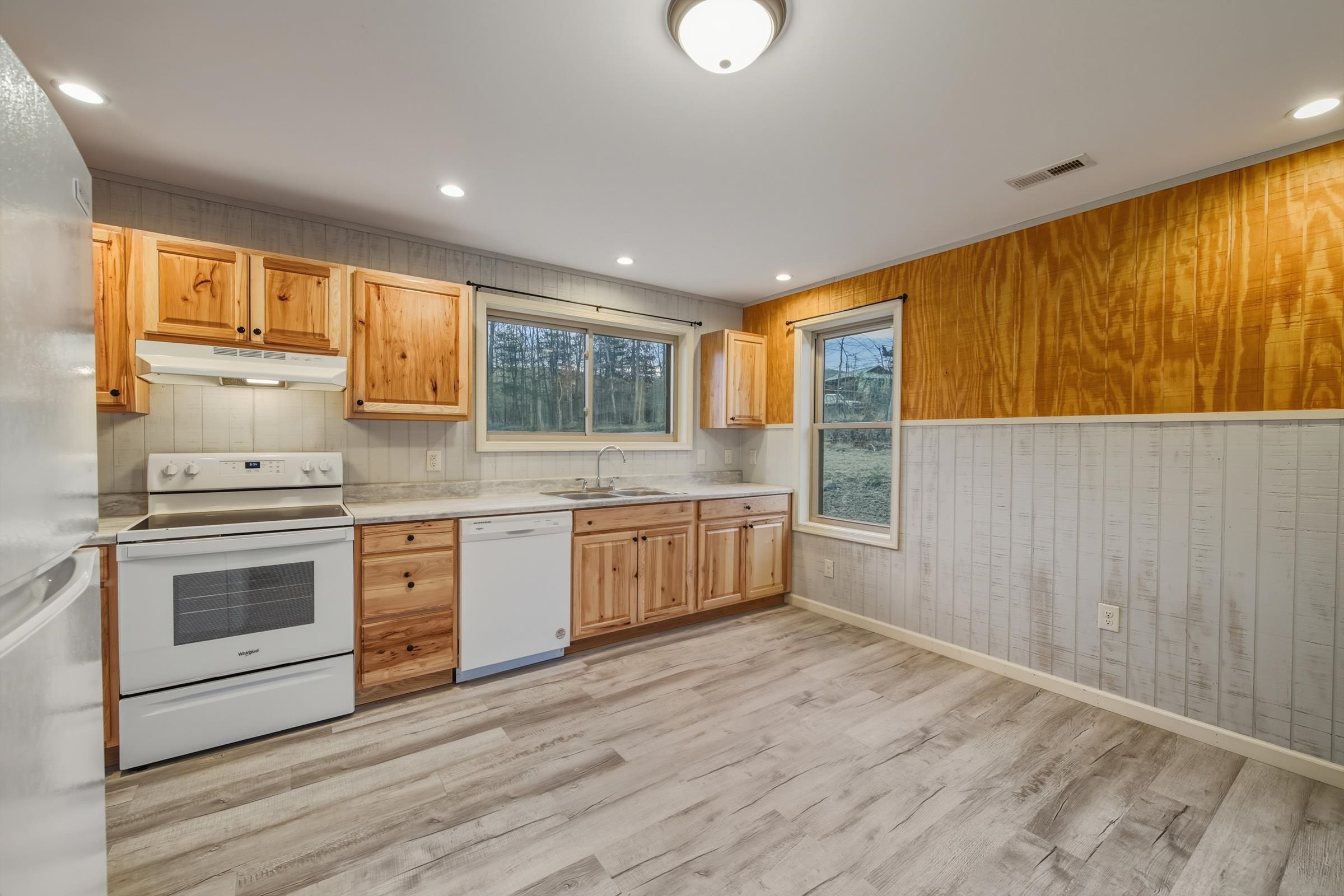 324 OLD WAGON RD, LURAY, Virginia 22835, 3 Bedrooms Bedrooms, ,1 BathroomBathrooms,Residential,324 OLD WAGON RD,671658 MLS # 671658 324 OLD WAGON RD, LURAY, Virginia 22835, 3 Bedrooms Bedrooms, ,1 BathroomBathrooms,Residential,324 OLD WAGON RD,671658 MLS # 671658