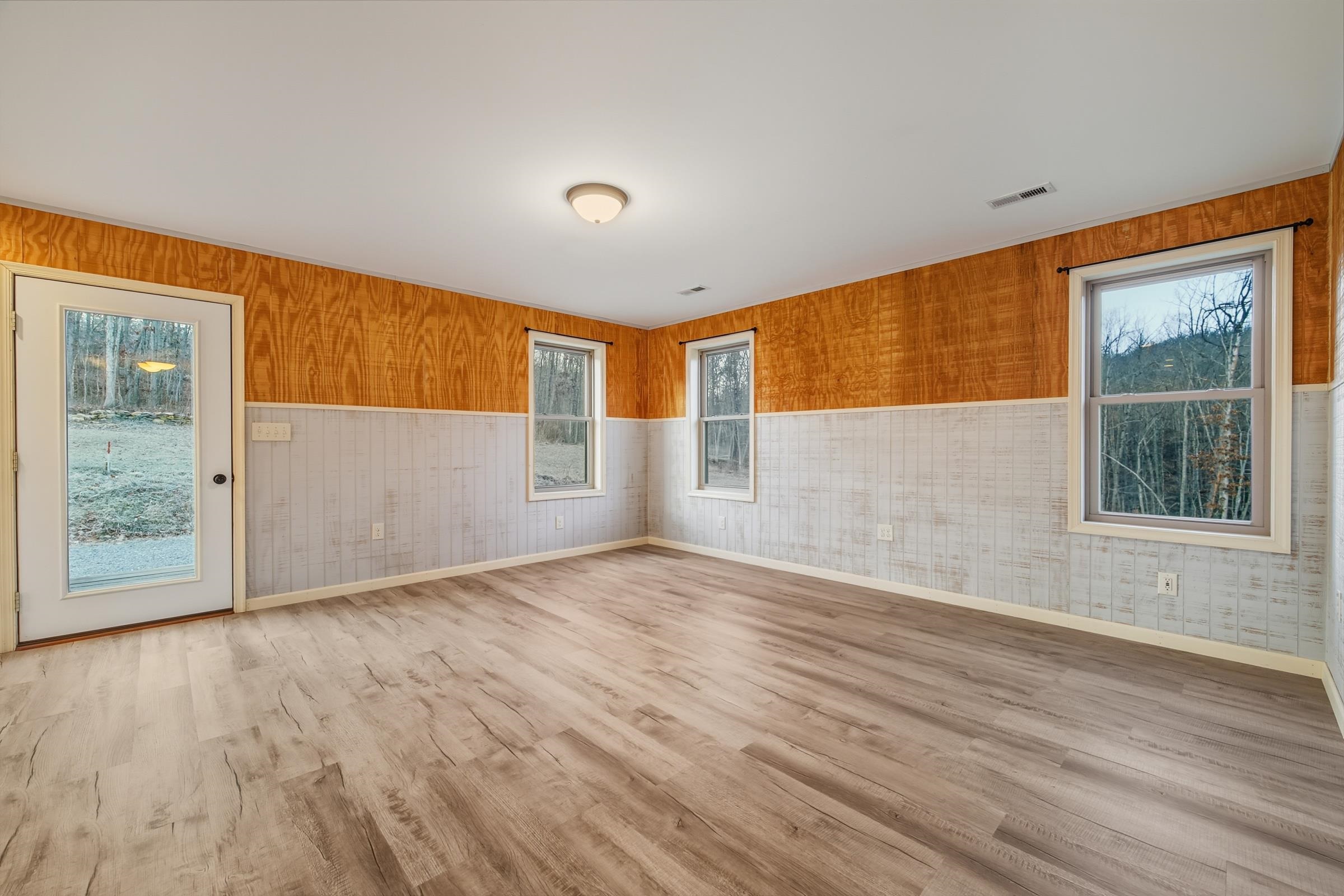 324 OLD WAGON RD, LURAY, Virginia 22835, 3 Bedrooms Bedrooms, ,1 BathroomBathrooms,Residential,324 OLD WAGON RD,671658 MLS # 671658 324 OLD WAGON RD, LURAY, Virginia 22835, 3 Bedrooms Bedrooms, ,1 BathroomBathrooms,Residential,324 OLD WAGON RD,671658 MLS # 671658