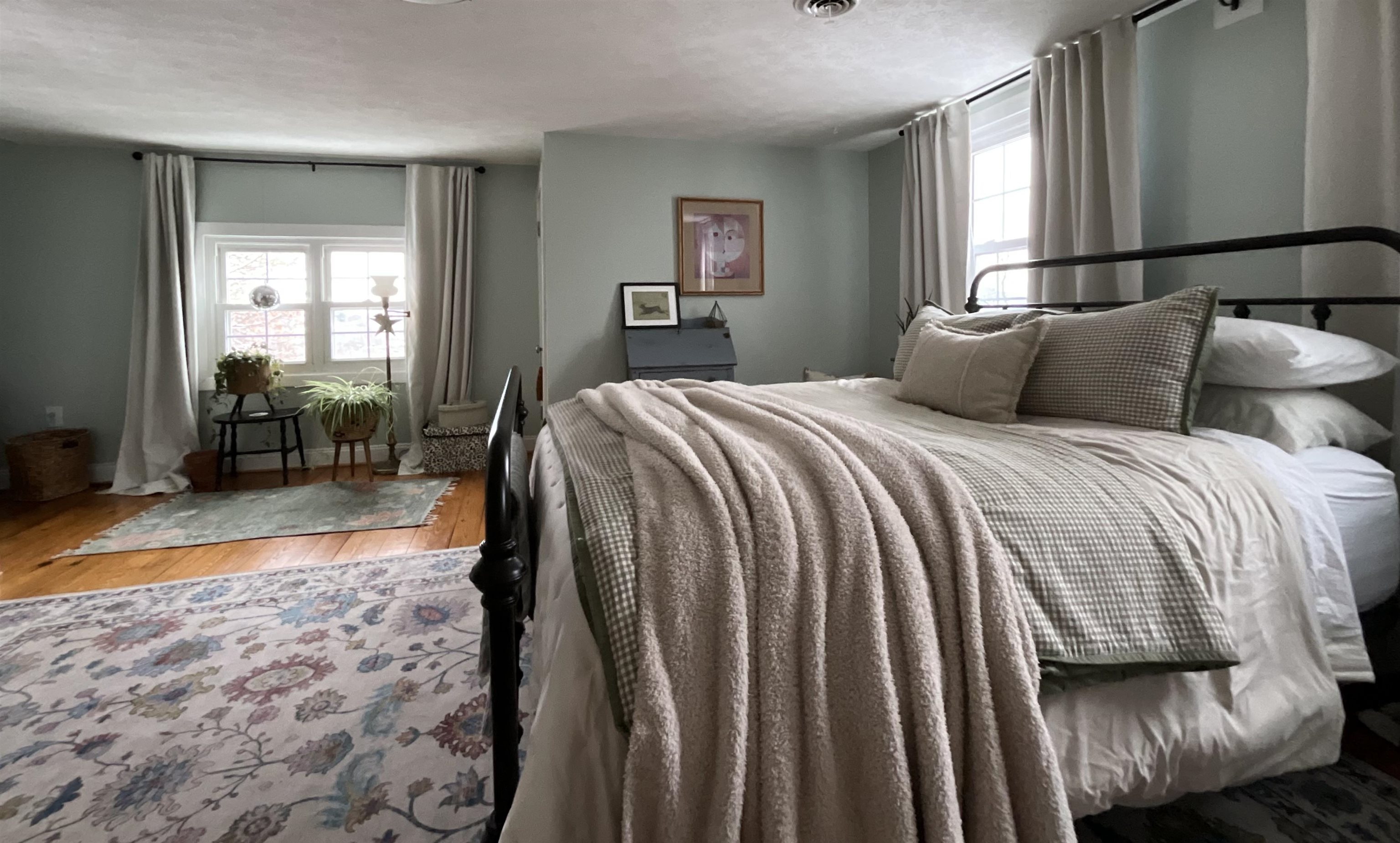 816 PARKVIEW AVE, STAUNTON, Virginia 24401, 4 Bedrooms Bedrooms, ,2 BathroomsBathrooms,Residential,816 PARKVIEW AVE,671661 MLS # 671661 816 PARKVIEW AVE, STAUNTON, Virginia 24401, 4 Bedrooms Bedrooms, ,2 BathroomsBathrooms,Residential,816 PARKVIEW AVE,671661 MLS # 671661