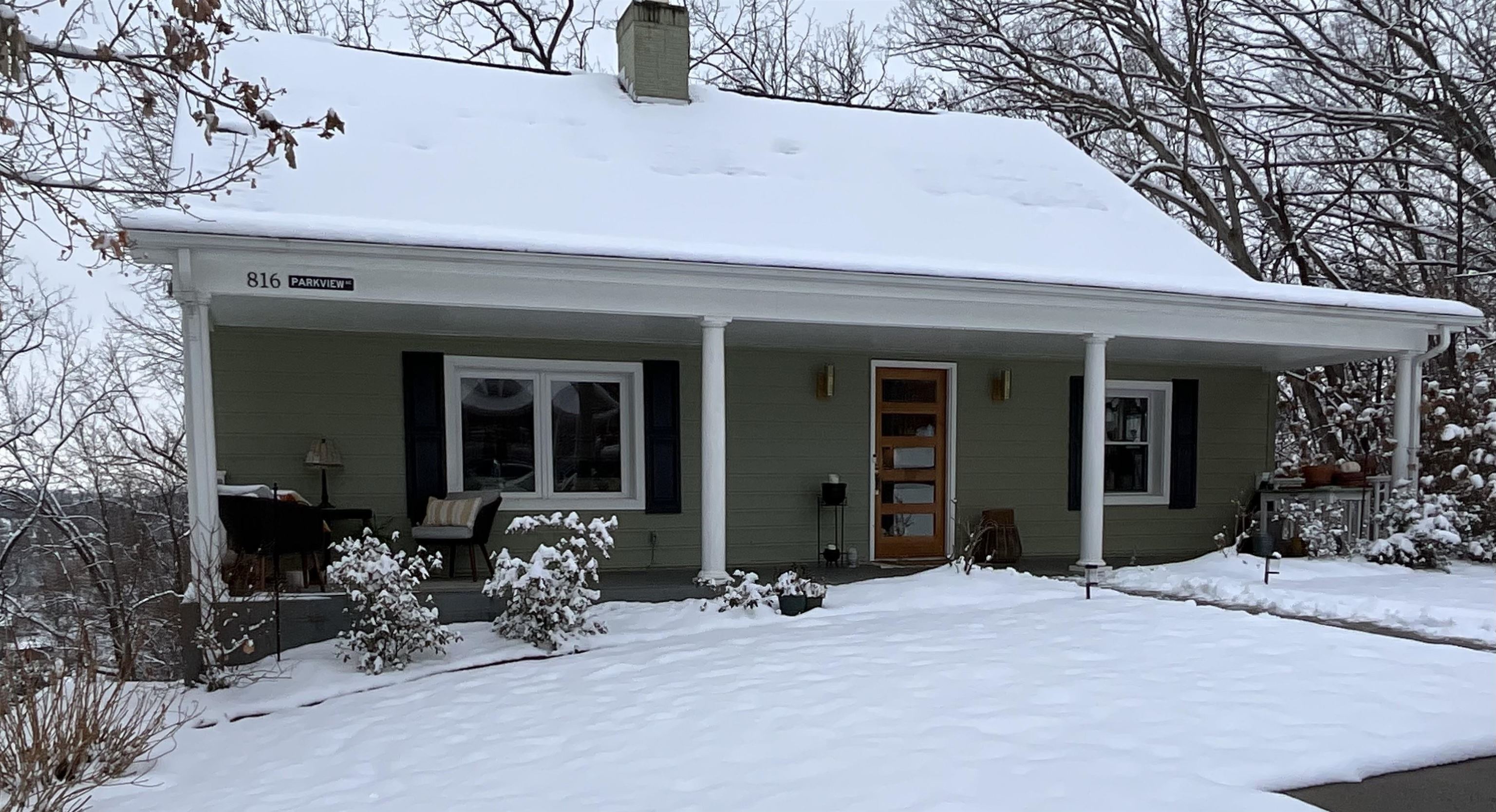 816 PARKVIEW AVE, STAUNTON, Virginia 24401, 4 Bedrooms Bedrooms, ,2 BathroomsBathrooms,Residential,816 PARKVIEW AVE,671661 MLS # 671661 816 PARKVIEW AVE, STAUNTON, Virginia 24401, 4 Bedrooms Bedrooms, ,2 BathroomsBathrooms,Residential,816 PARKVIEW AVE,671661 MLS # 671661