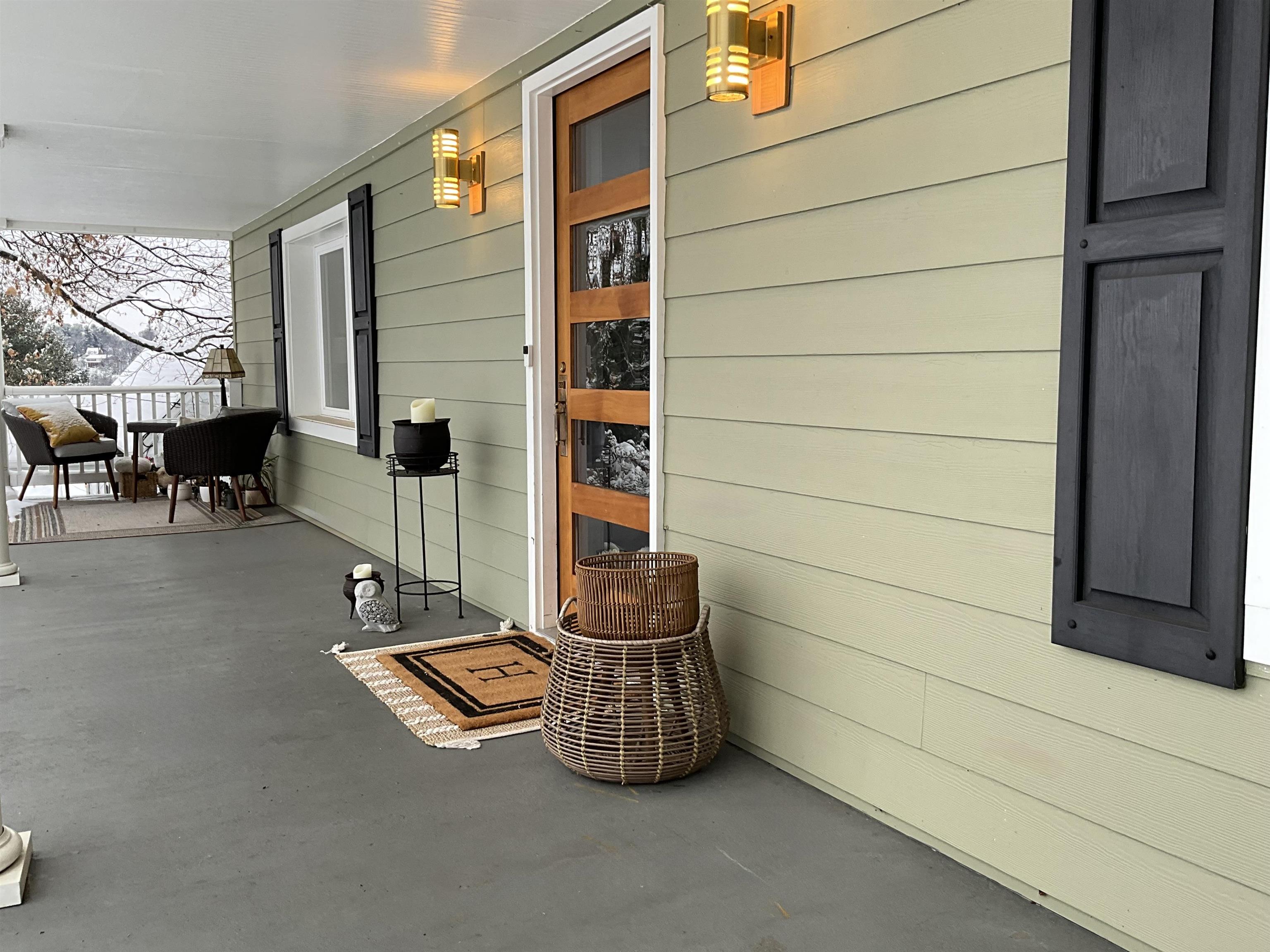 816 PARKVIEW AVE, STAUNTON, Virginia 24401, 4 Bedrooms Bedrooms, ,2 BathroomsBathrooms,Residential,816 PARKVIEW AVE,671661 MLS # 671661 816 PARKVIEW AVE, STAUNTON, Virginia 24401, 4 Bedrooms Bedrooms, ,2 BathroomsBathrooms,Residential,816 PARKVIEW AVE,671661 MLS # 671661