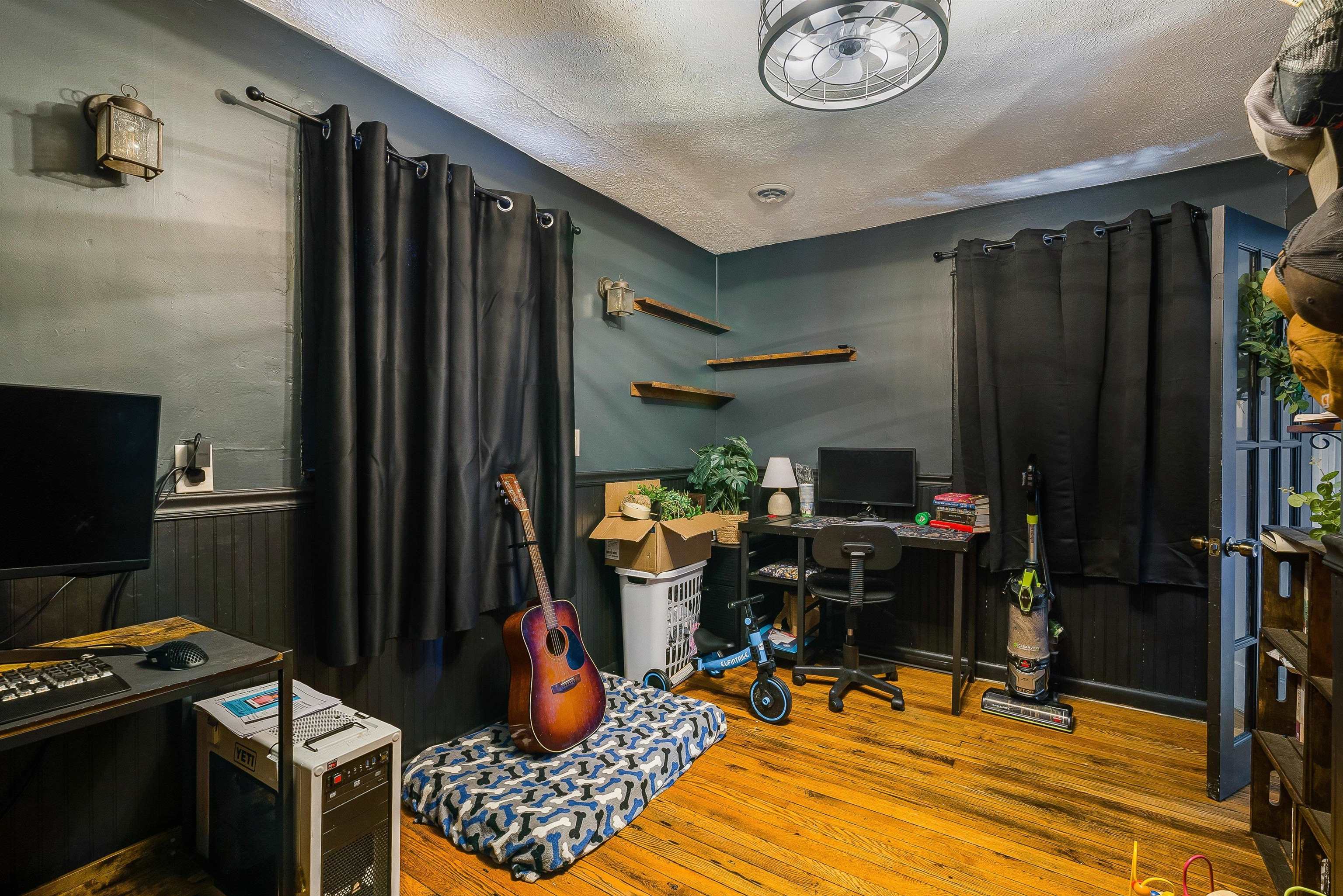 7110 ROCKY BAR RD, ELKTON, Virginia 22827, 5 Bedrooms Bedrooms, ,2 BathroomsBathrooms,Residential,7110 ROCKY BAR RD,671662 MLS # 671662 7110 ROCKY BAR RD, ELKTON, Virginia 22827, 5 Bedrooms Bedrooms, ,2 BathroomsBathrooms,Residential,7110 ROCKY BAR RD,671662 MLS # 671662