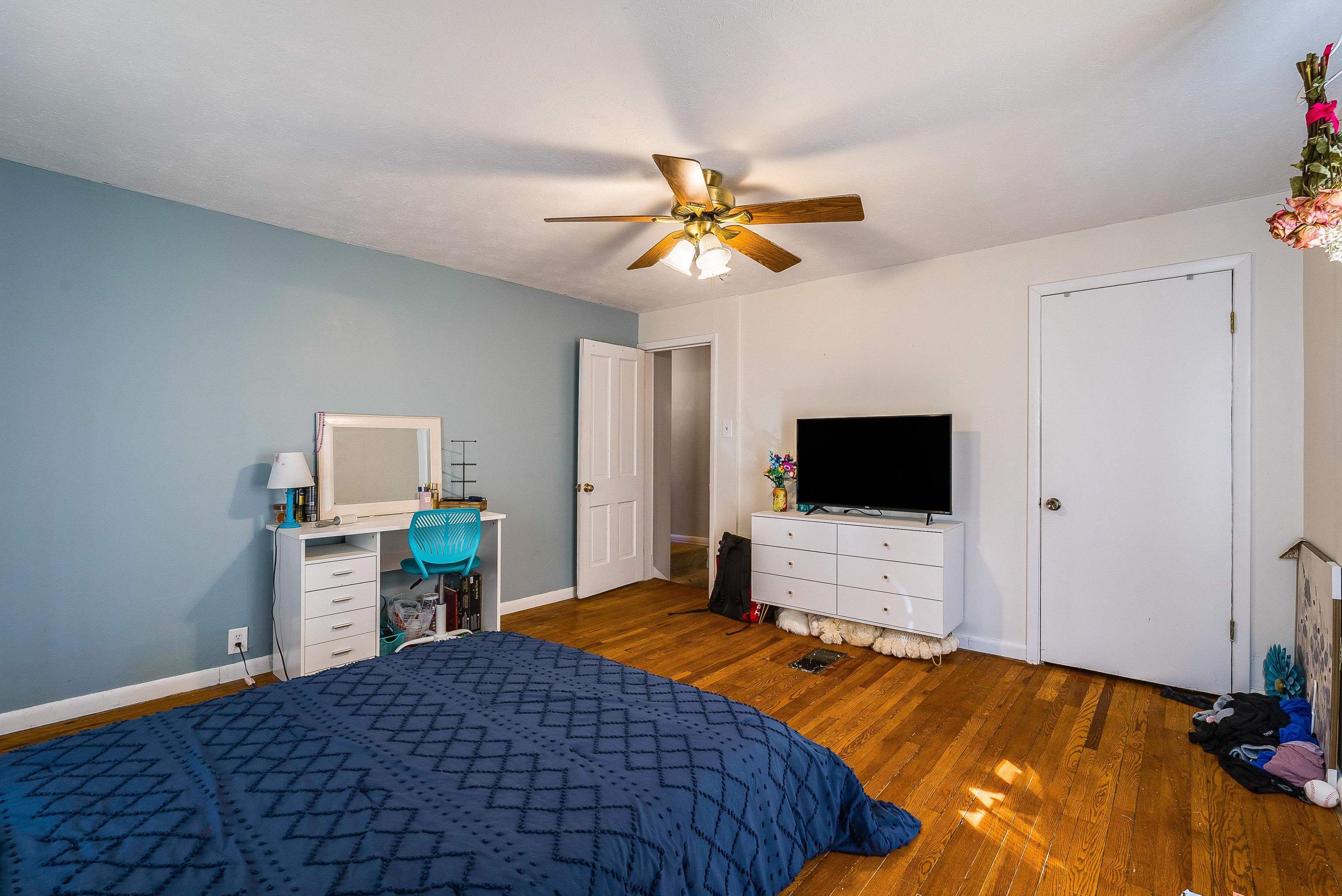 7110 ROCKY BAR RD, ELKTON, Virginia 22827, 5 Bedrooms Bedrooms, ,2 BathroomsBathrooms,Residential,7110 ROCKY BAR RD,671662 MLS # 671662 7110 ROCKY BAR RD, ELKTON, Virginia 22827, 5 Bedrooms Bedrooms, ,2 BathroomsBathrooms,Residential,7110 ROCKY BAR RD,671662 MLS # 671662